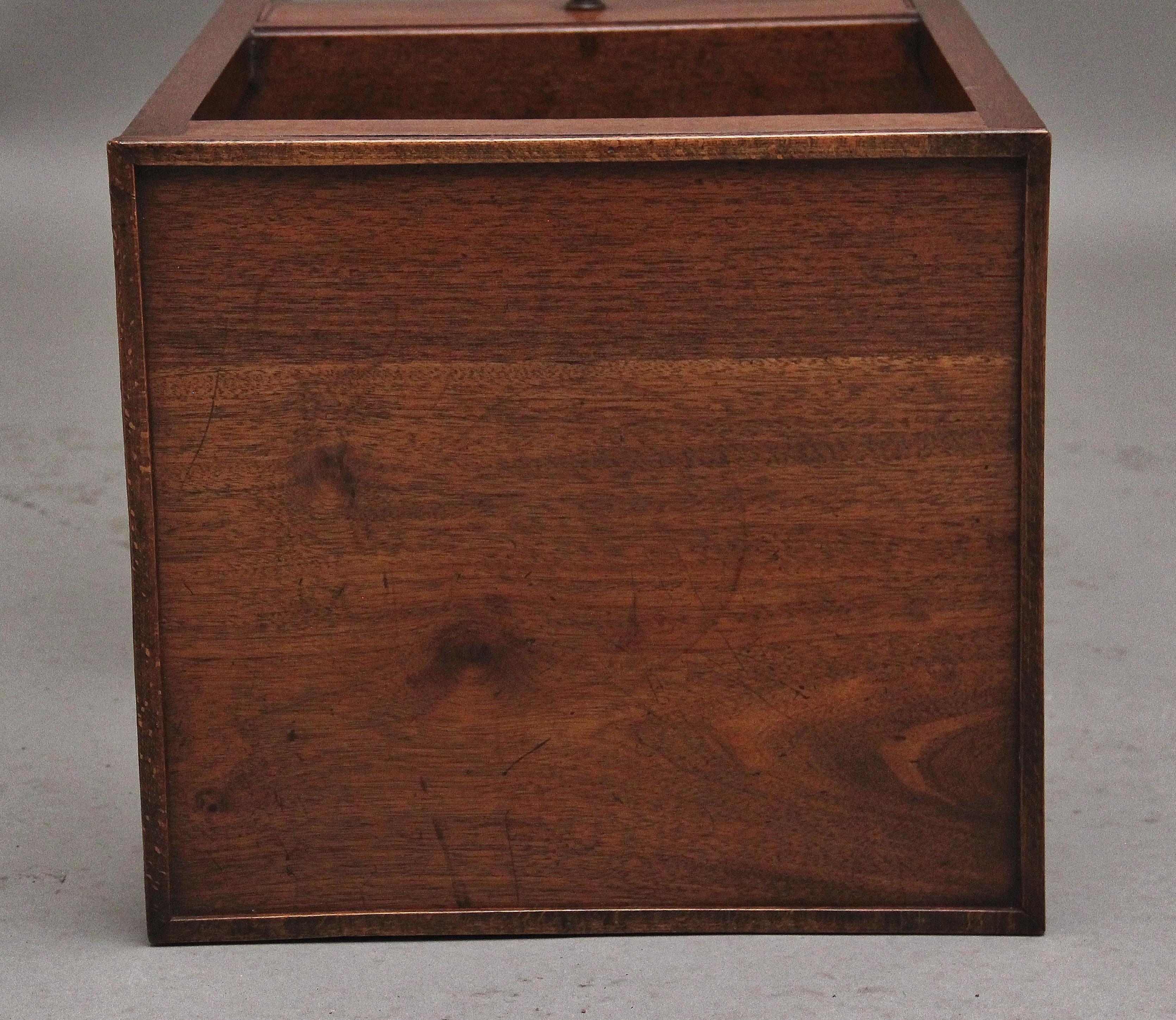 19th Century mahogany bedside table For Sale 2