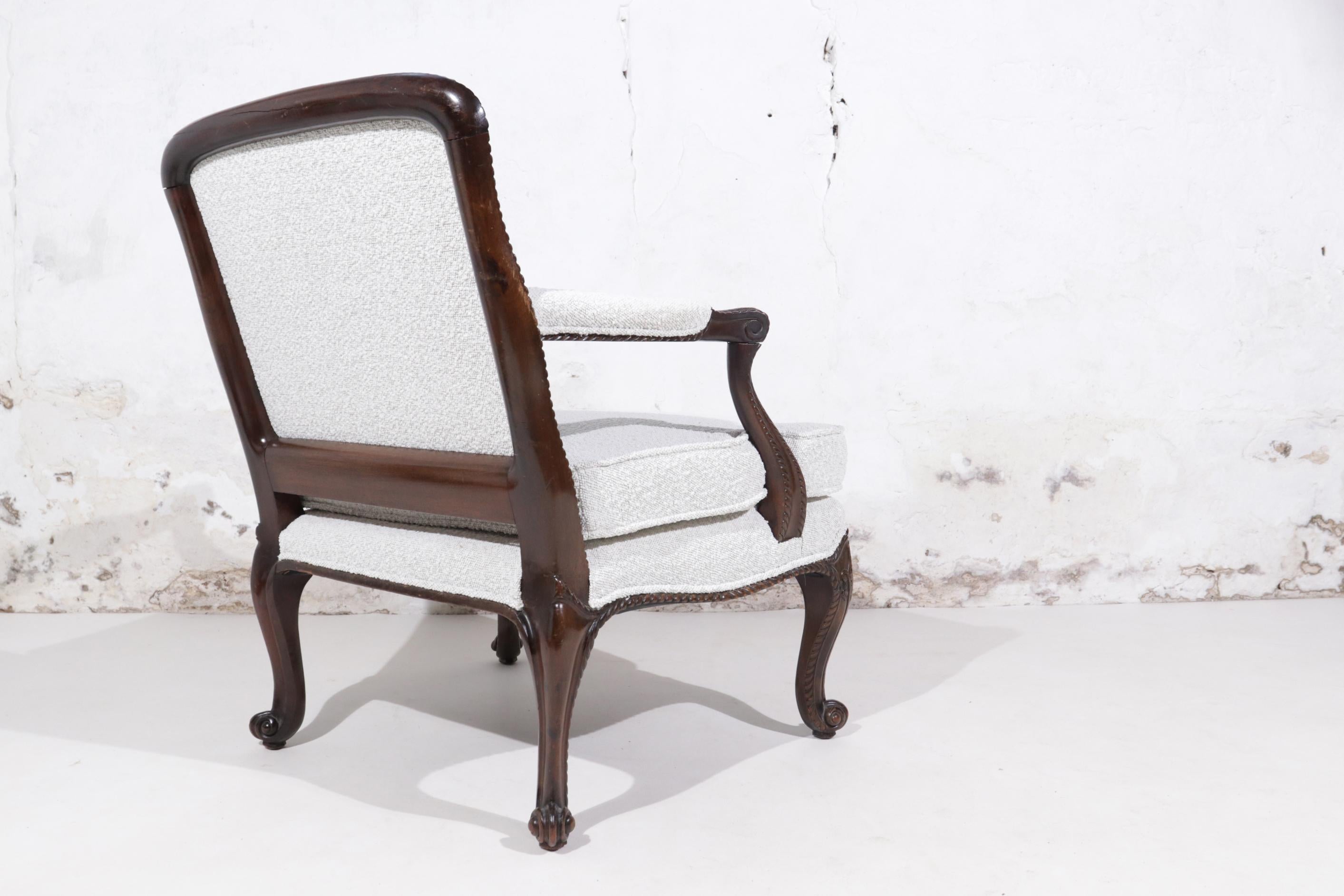 19th Century Mahogany Boucle Lounge Chair Louis XVI style 9