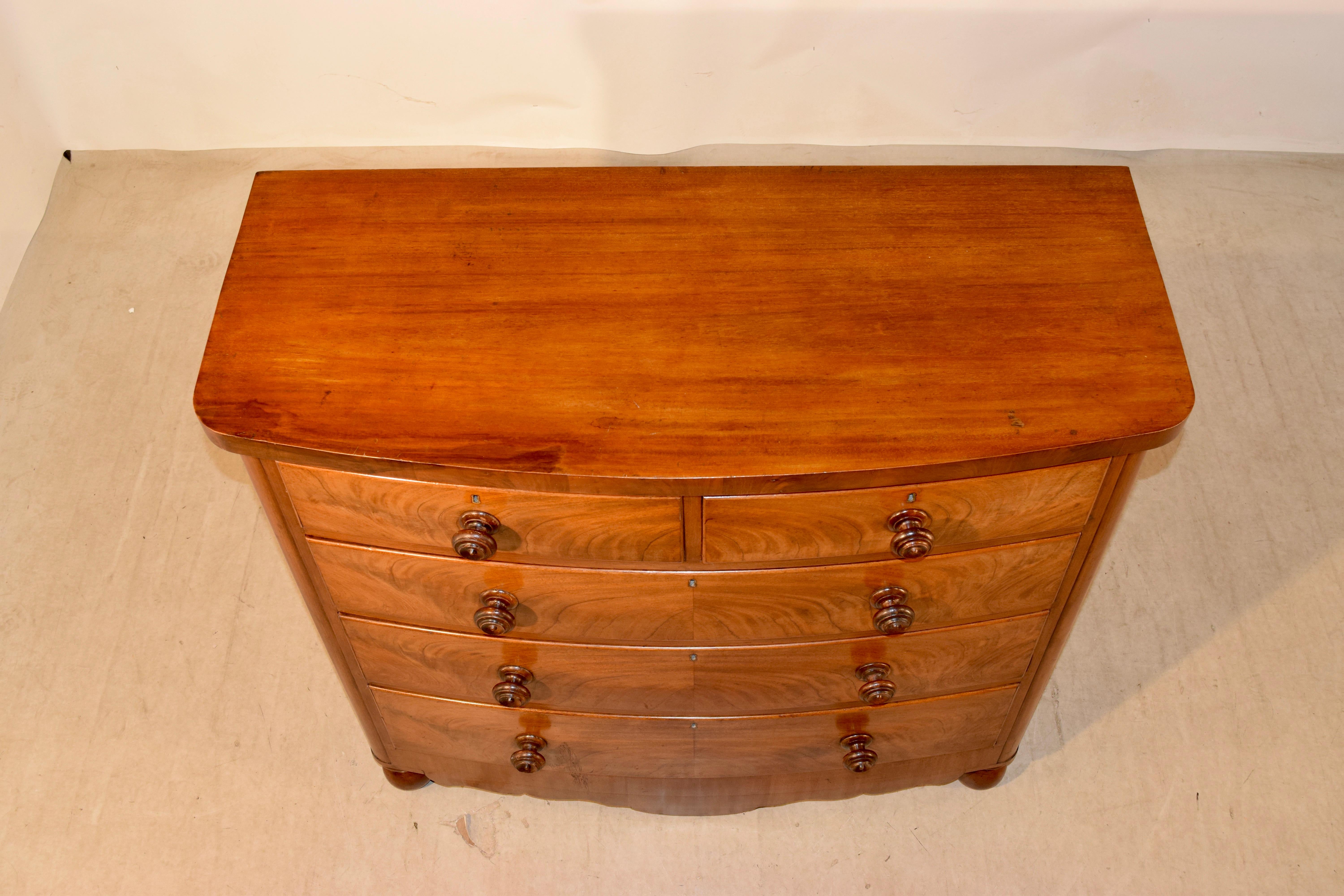 19th Century Mahogany Bow Front Chest For Sale 2