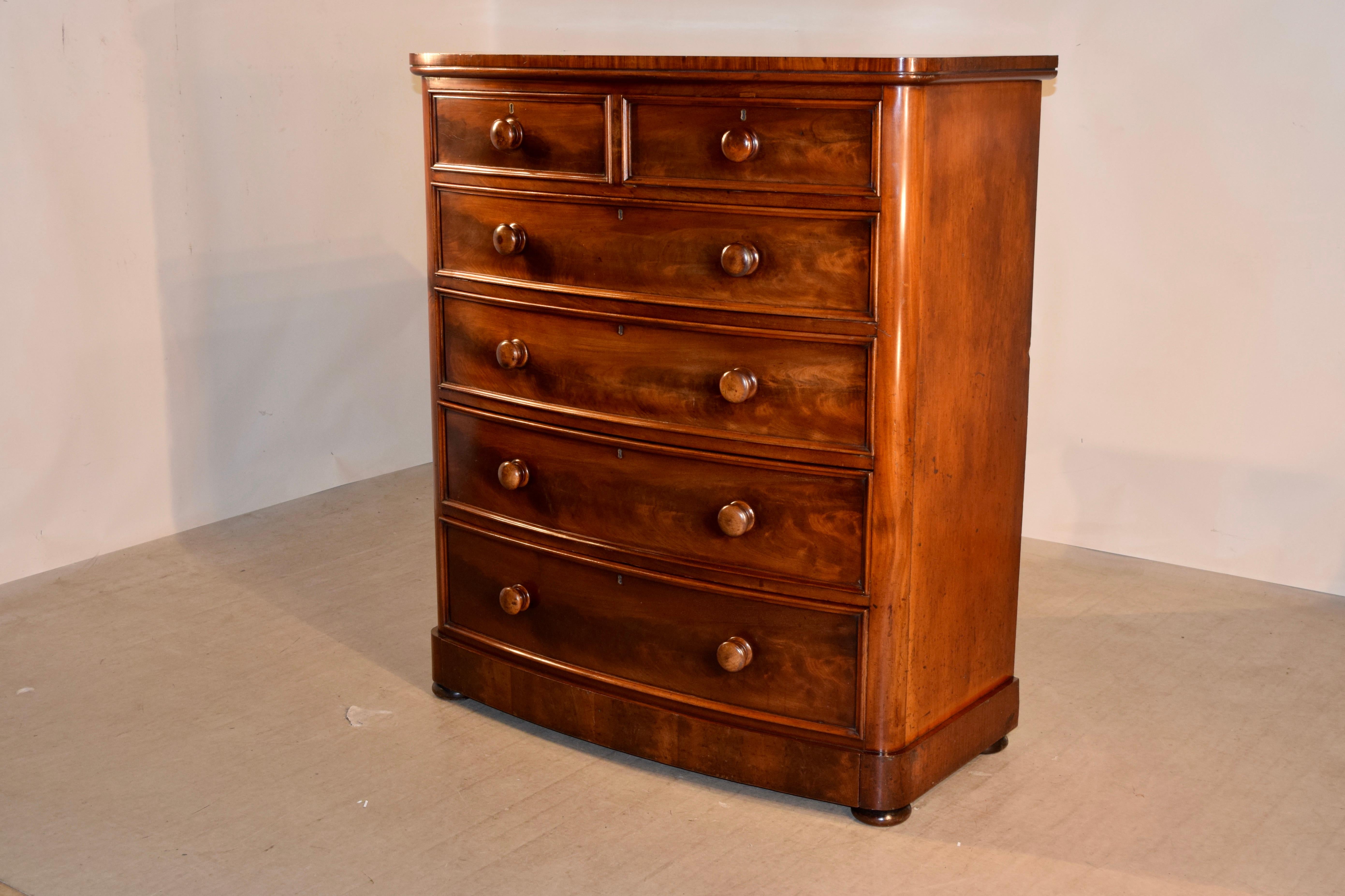 19th Century Mahogany Bow Front Chest of Drawers In Good Condition In High Point, NC