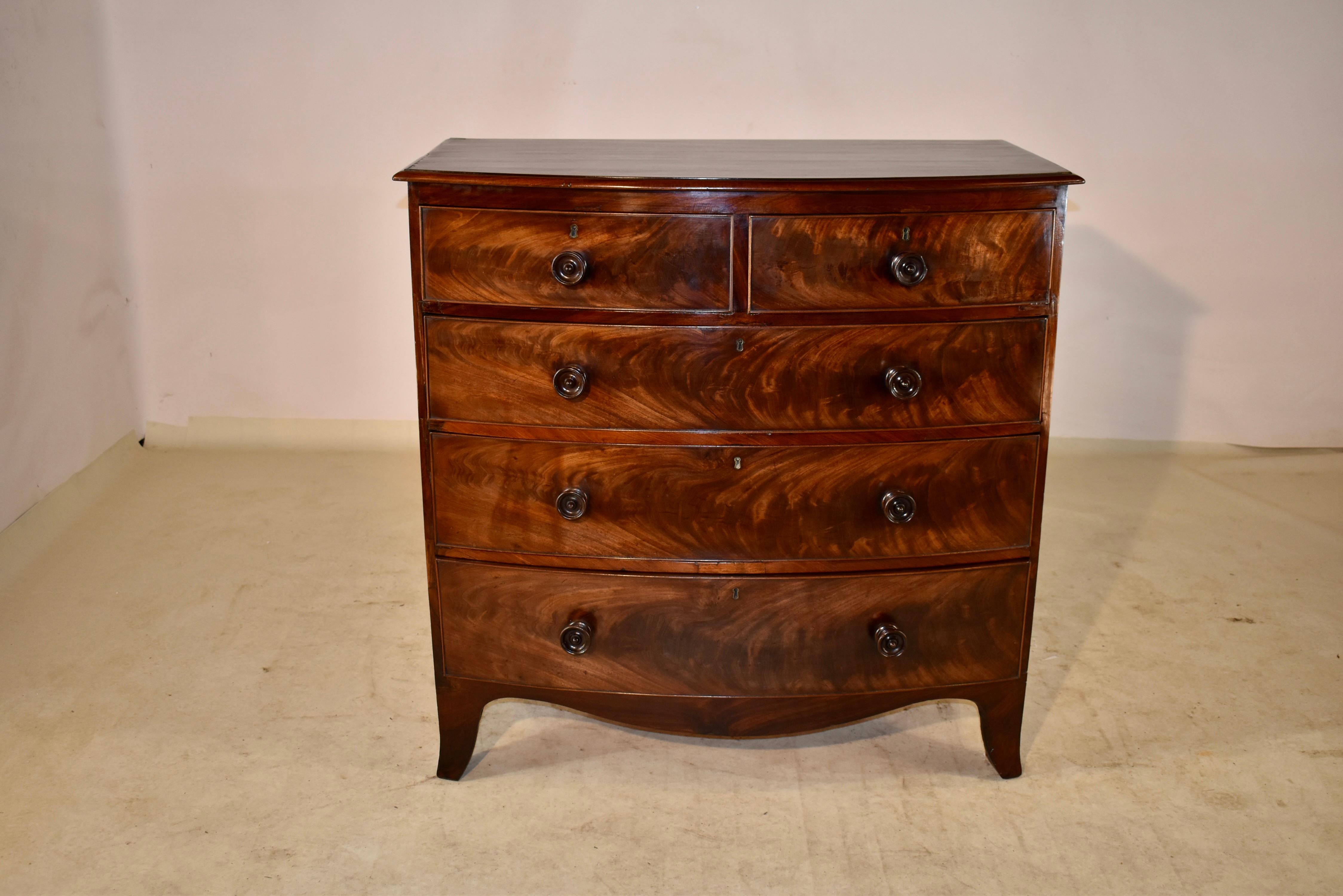 19th Century Mahogany Bow Front Chest of Drawers In Good Condition For Sale In High Point, NC