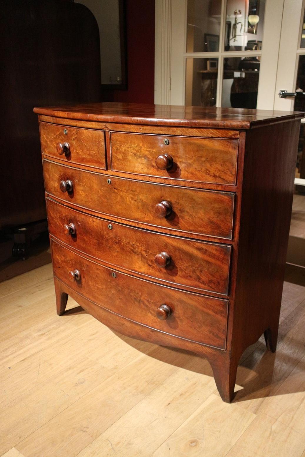 19th Century Mahogany Bow Front Chest of Drawers 1
