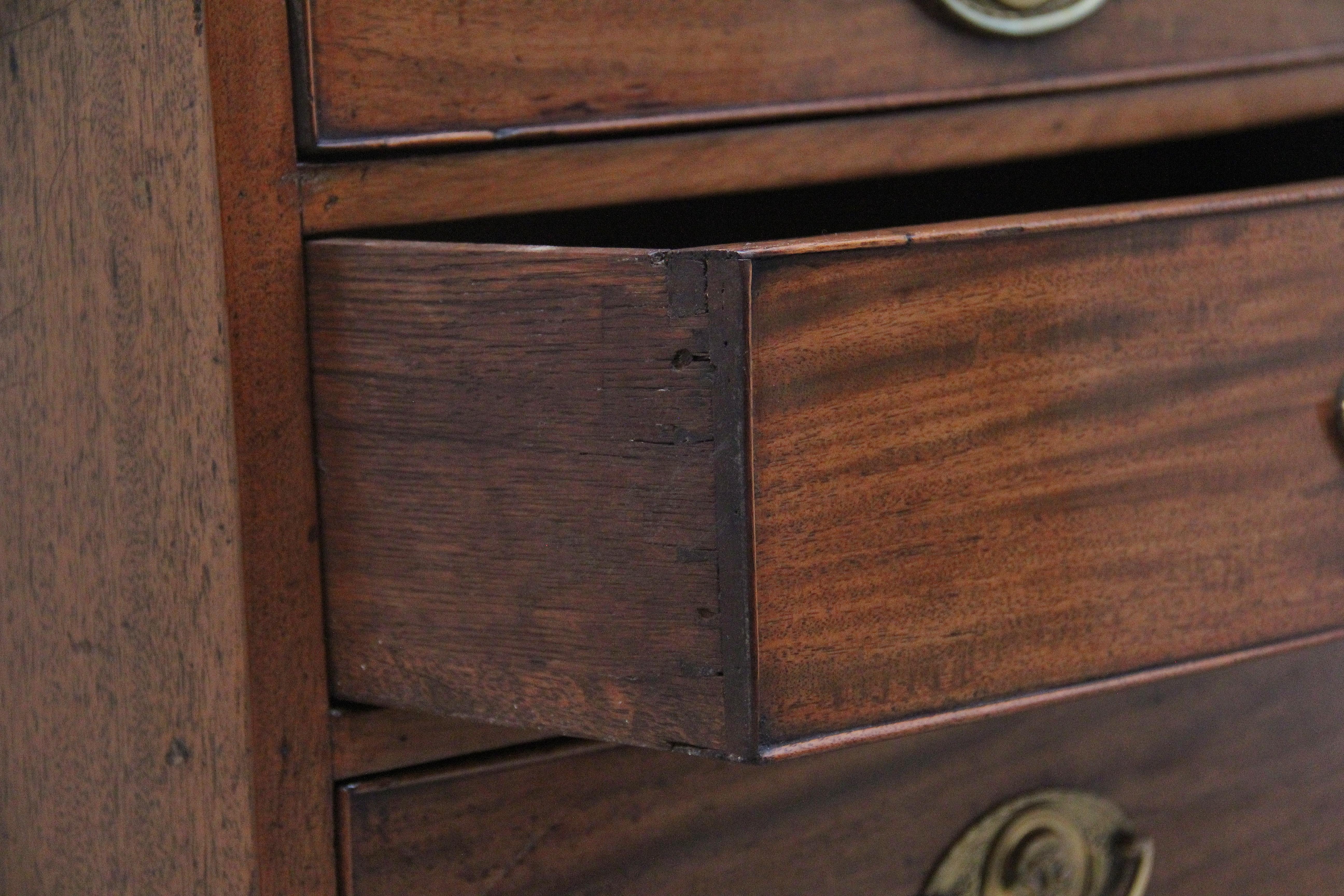 British 19th Century mahogany bowfront chest For Sale