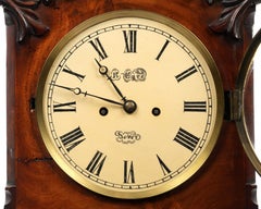 Reloj de ménsula de caoba del siglo XIX