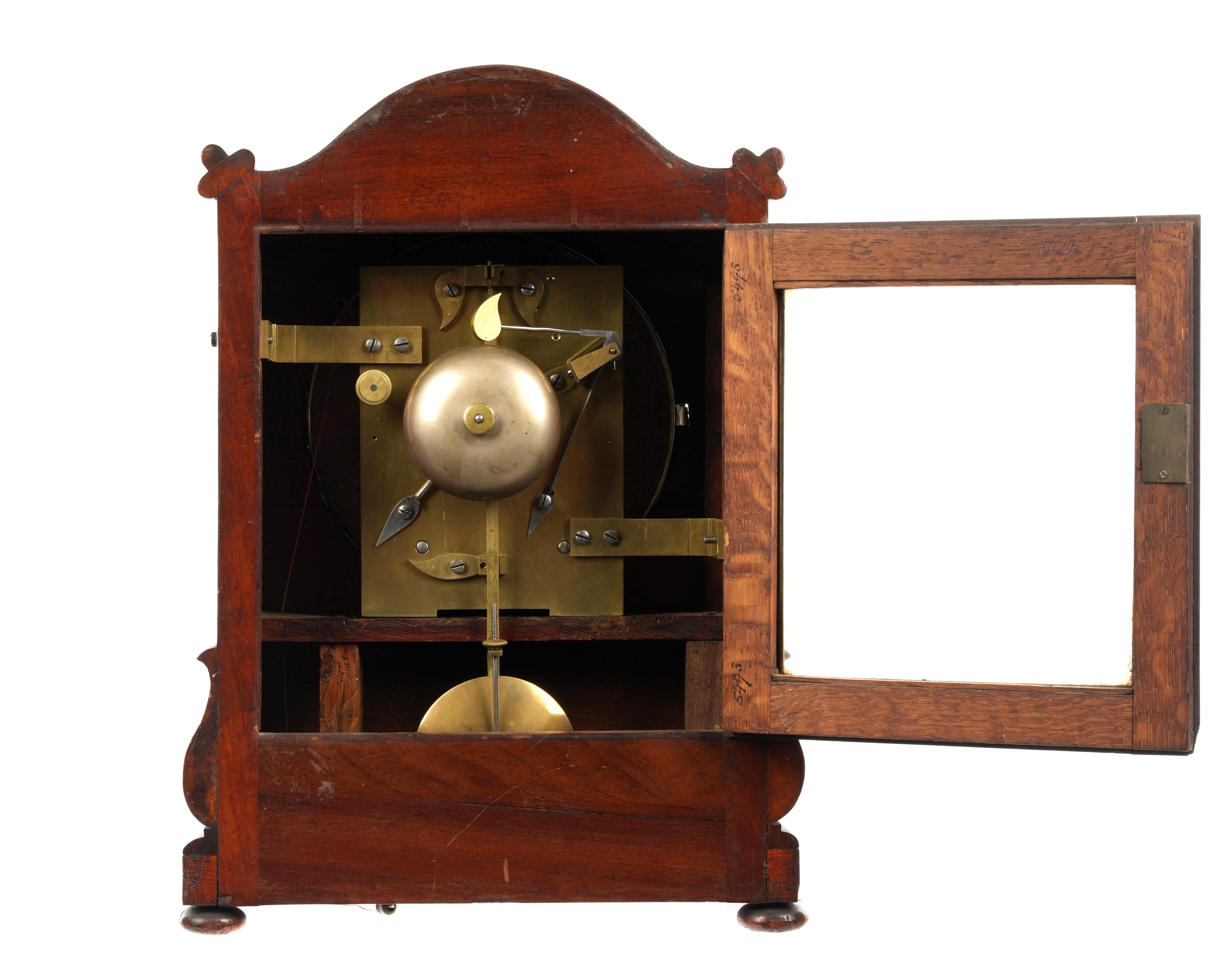 Orologio a staffa in mogano del XIX secolo in vendita 1