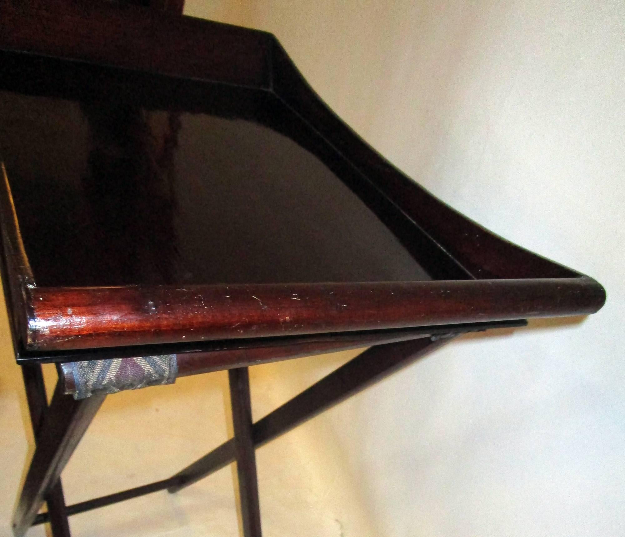 English 19th century Mahogany Butler's Bar Tray on Stand