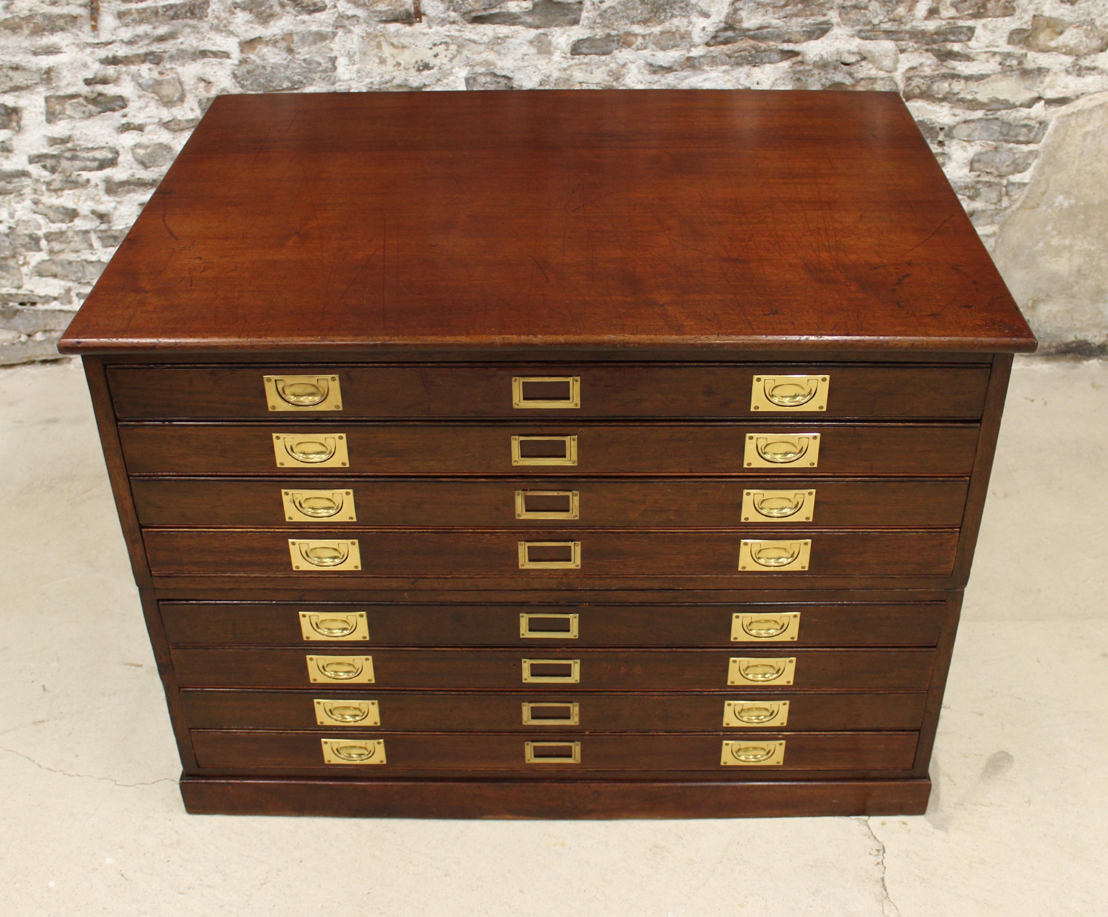 19th Century Mahogany Campaign Map Chest In Good Condition In Hamilton, Ontario