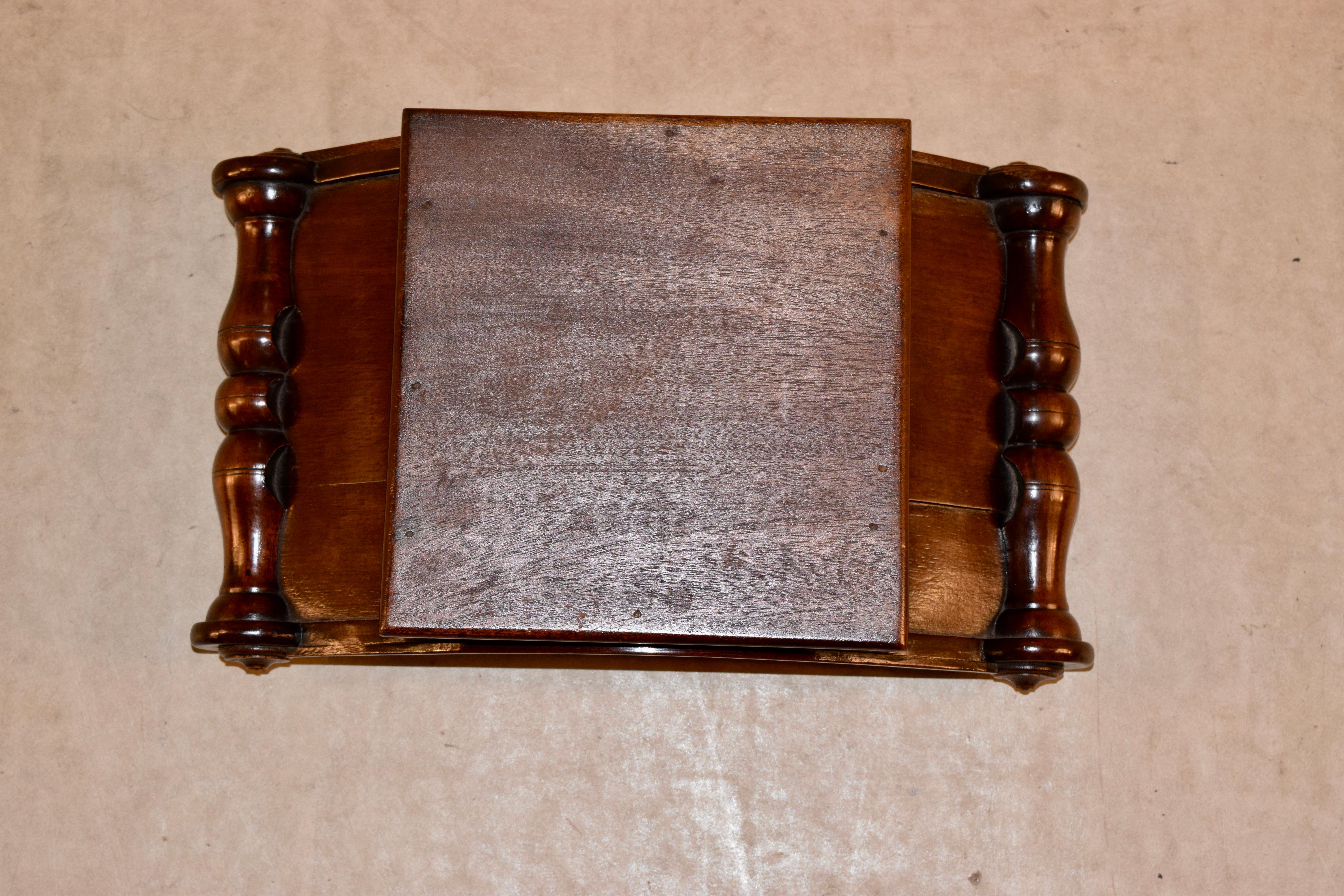 19th Century Mahogany Cheese Cradle For Sale 1
