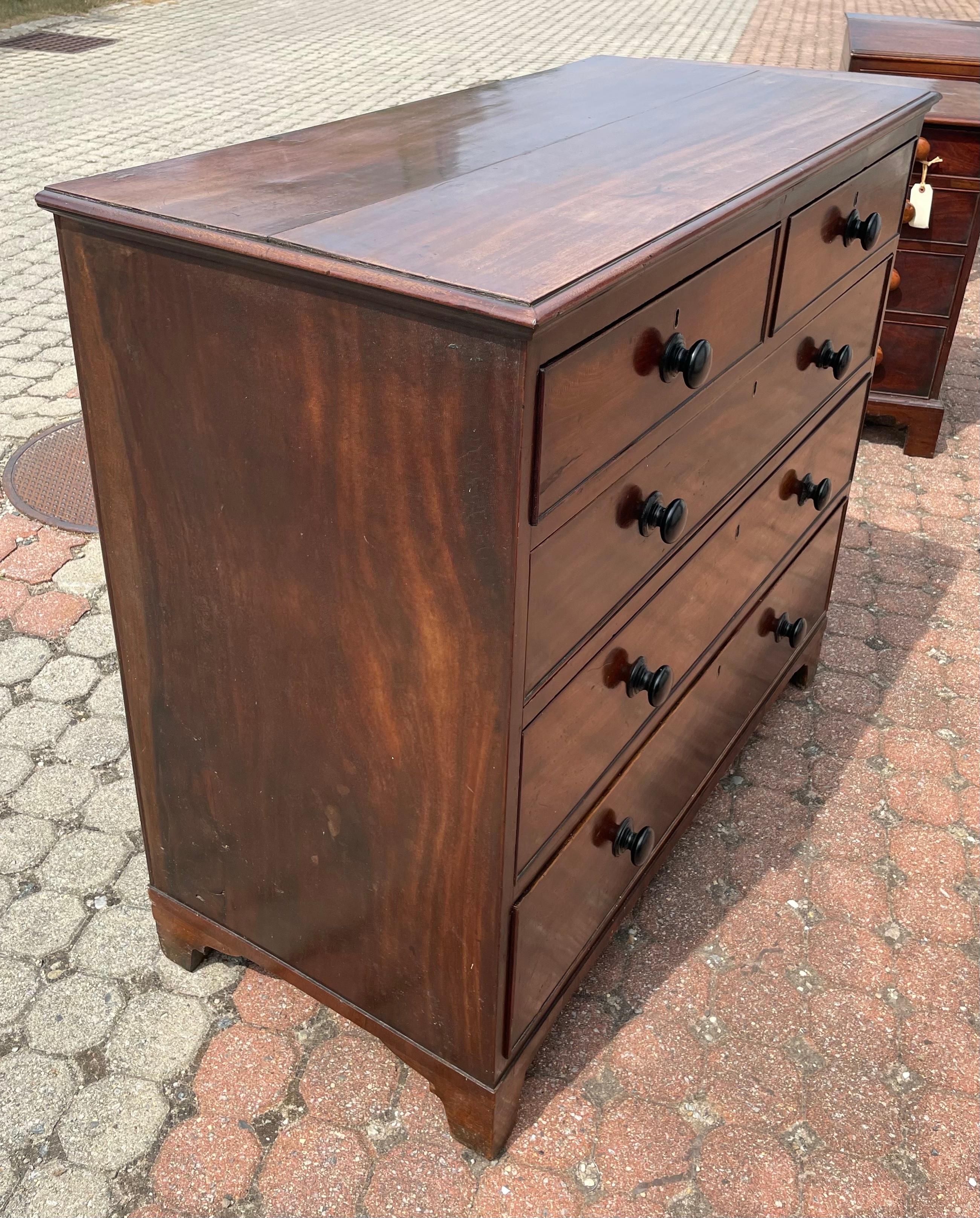 19th Century Mahogany Chest of Drawers In Good Condition In Nantucket, MA