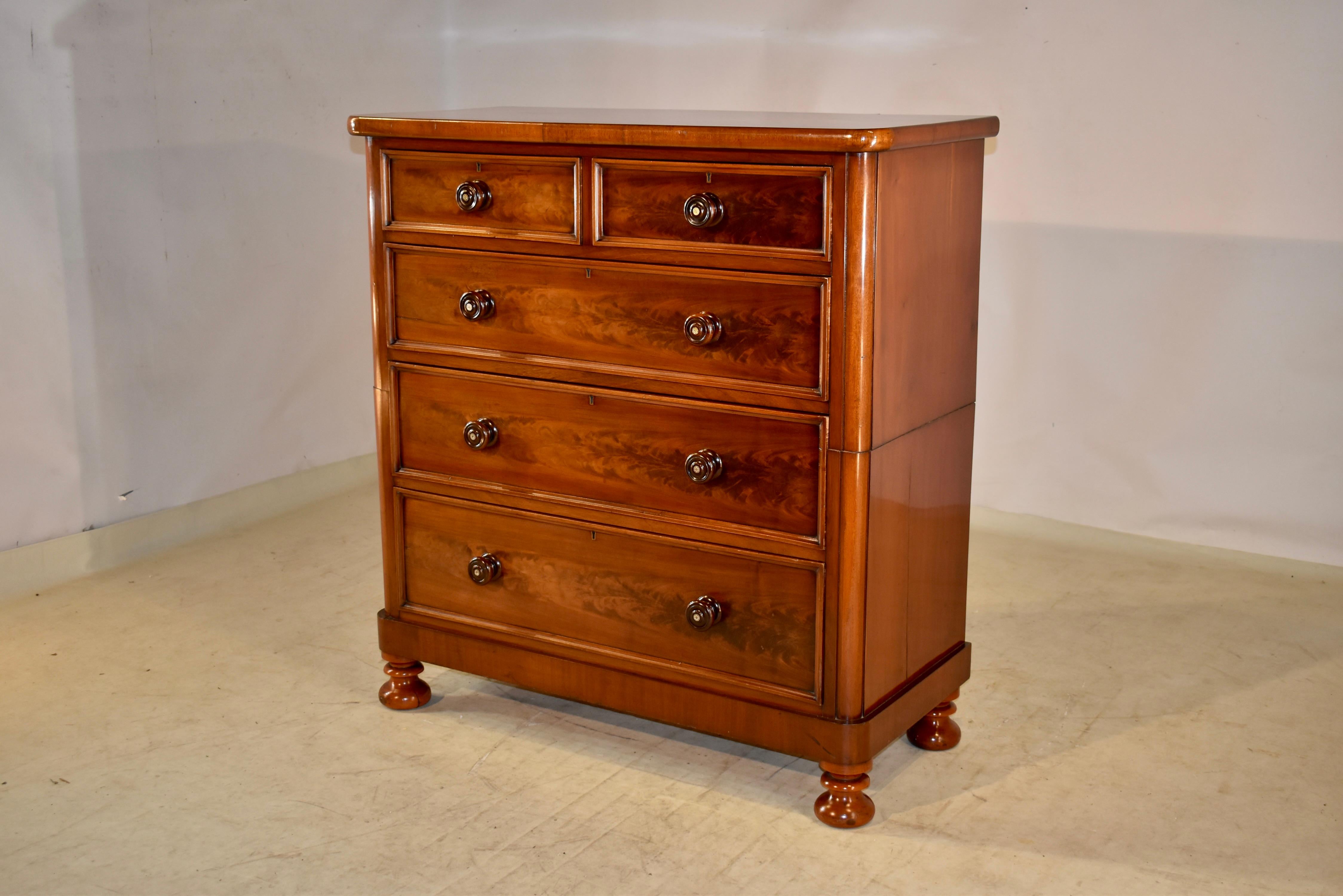 19th Century Mahogany Chest of Drawers In Good Condition For Sale In High Point, NC