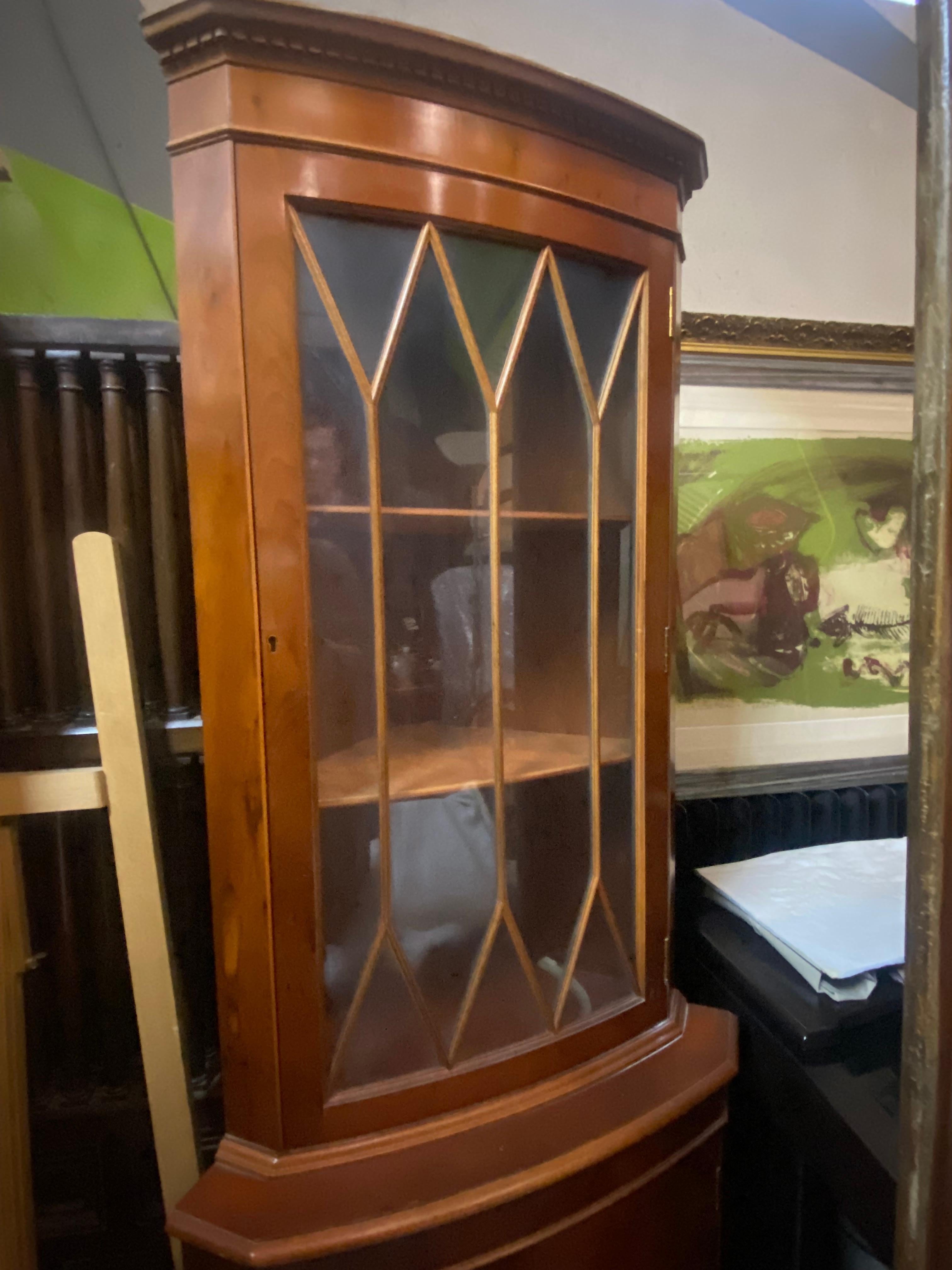 French 19th Century Mahogany Corner Vitrine In Cathedral Shape, France For Sale