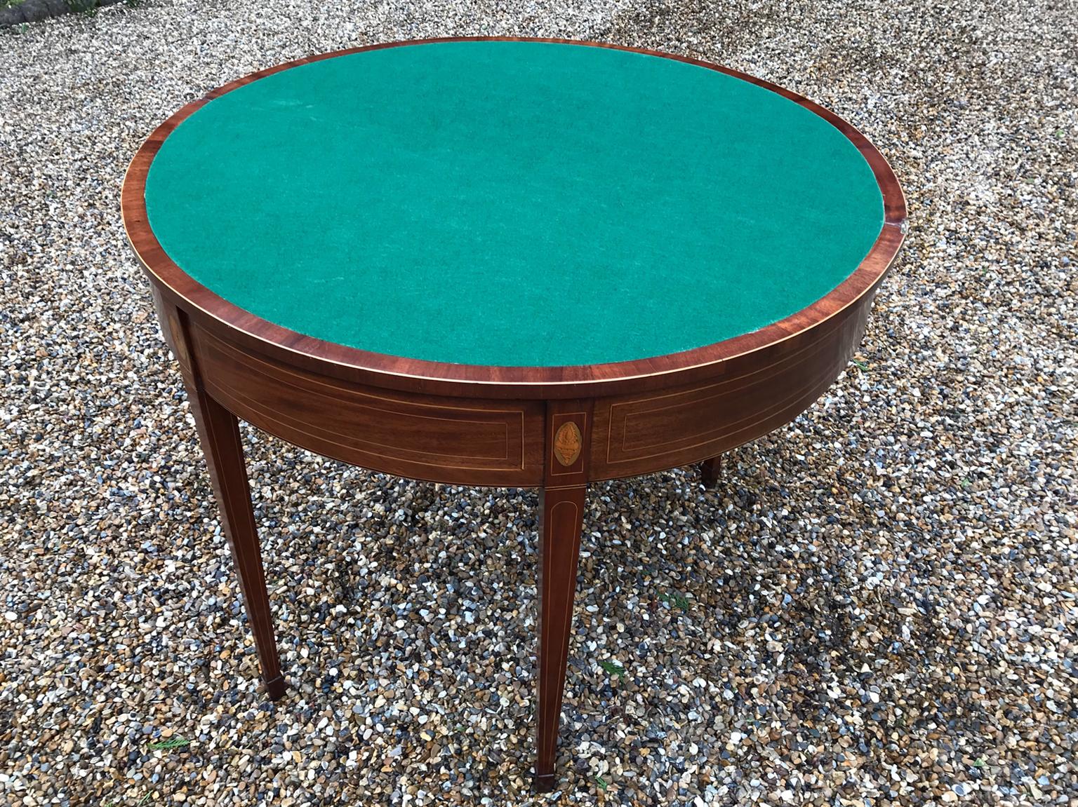 19th Century Mahogany Demilune Card Table In Good Condition For Sale In Richmond, London, Surrey