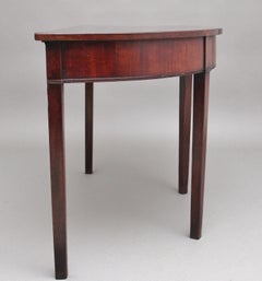 Table console Demilune en acajou du 19e siècle