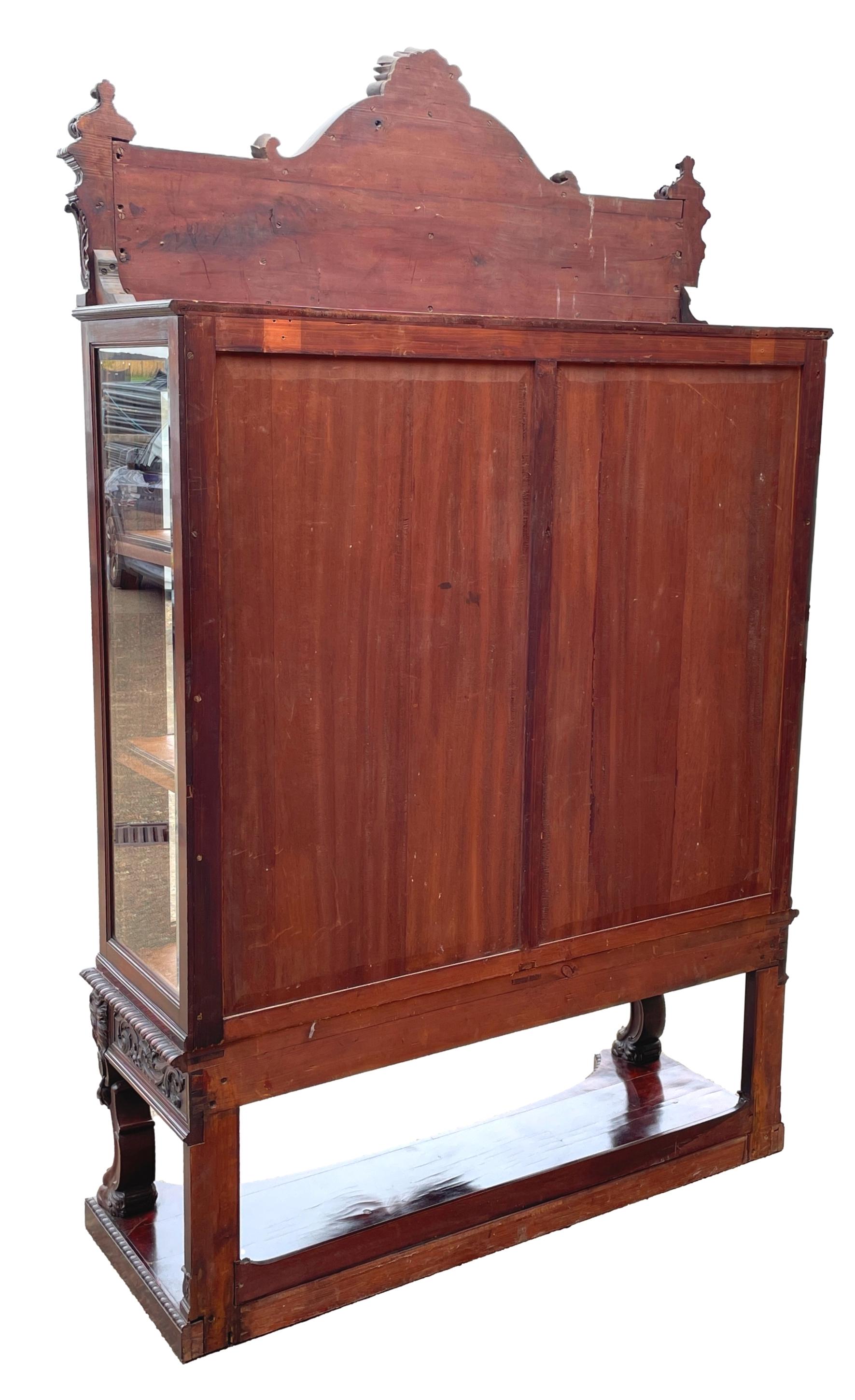 19th Century Mahogany Display Cabinet For Sale 6