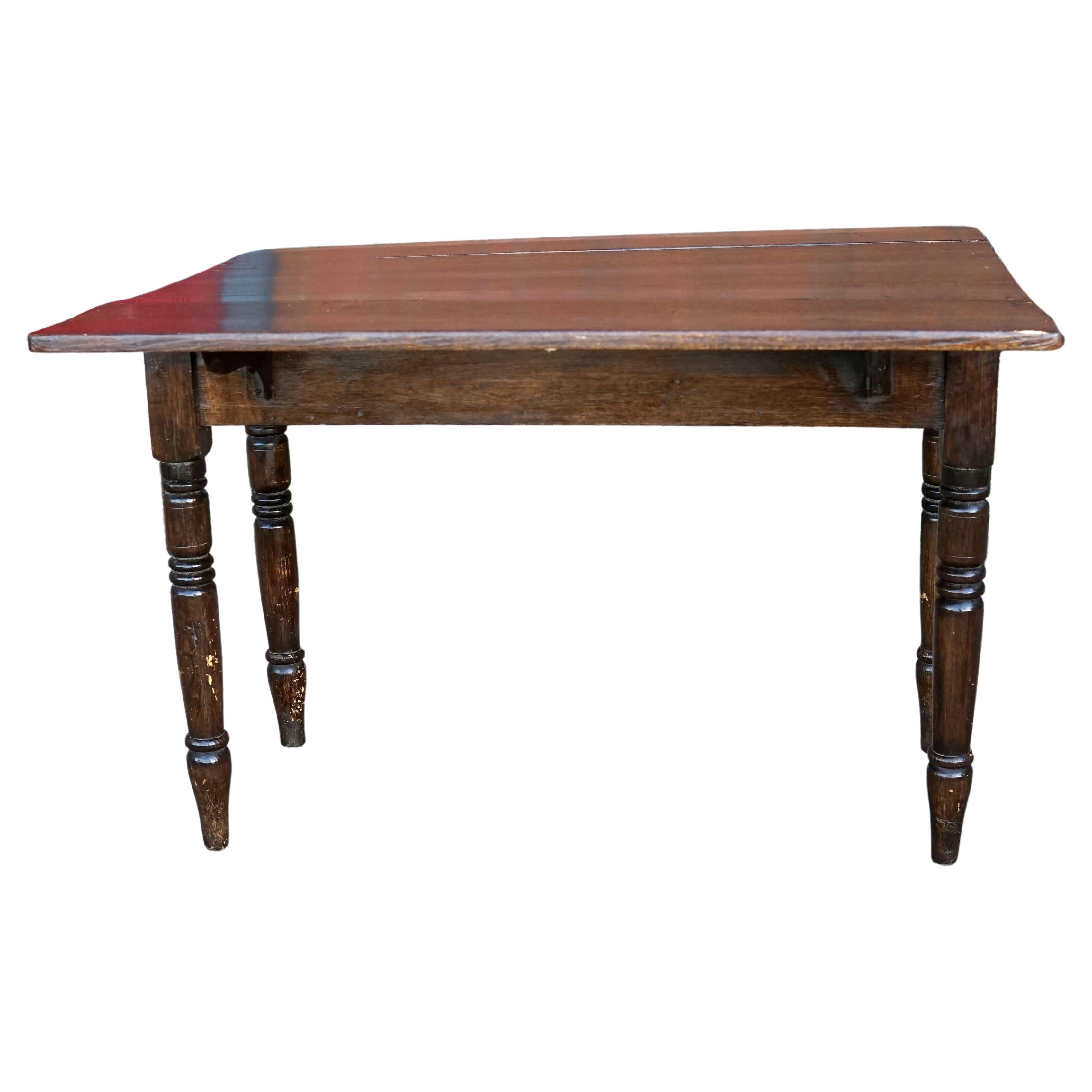 19th Century Mahogany Drop Leaf Table with Turned Legs For Sale
