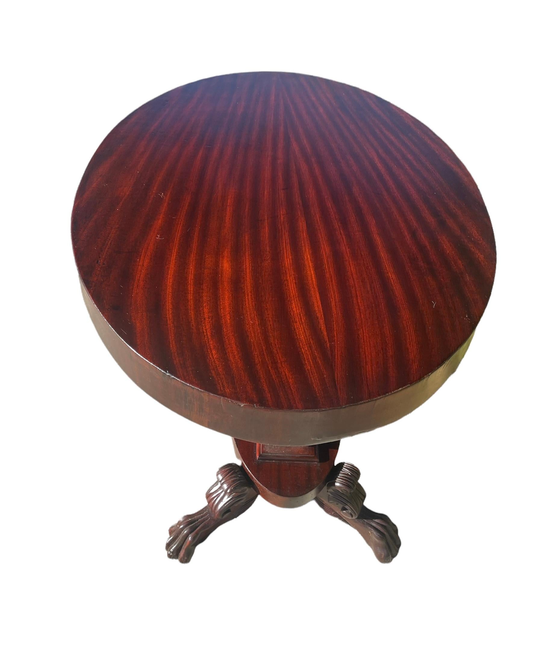 19th Century Mahogany Empire Oval Side Table In Good Condition In Jupiter, FL