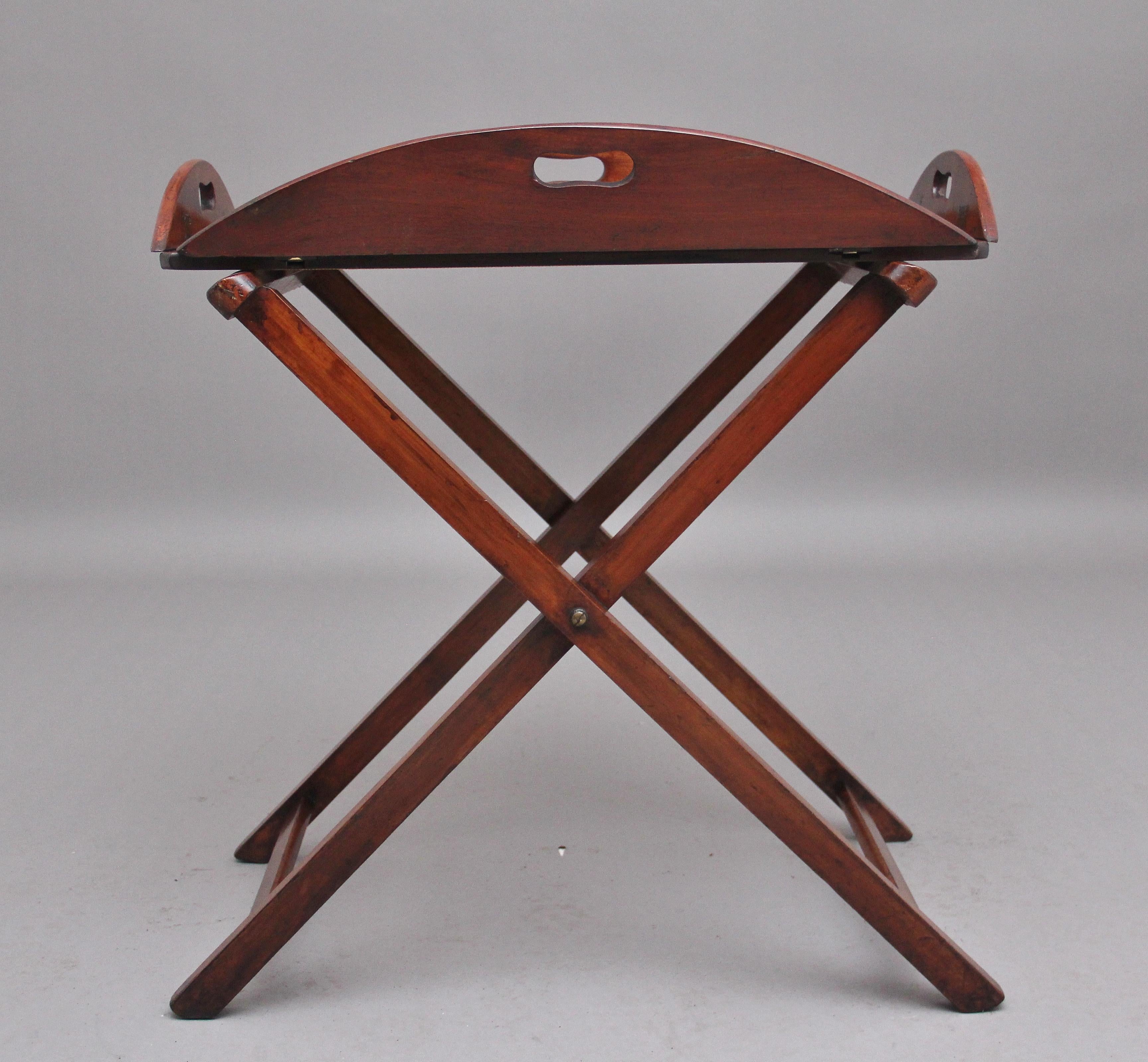 Mid-19th Century 19th Century Mahogany Folding Butlers Tray on Stand For Sale