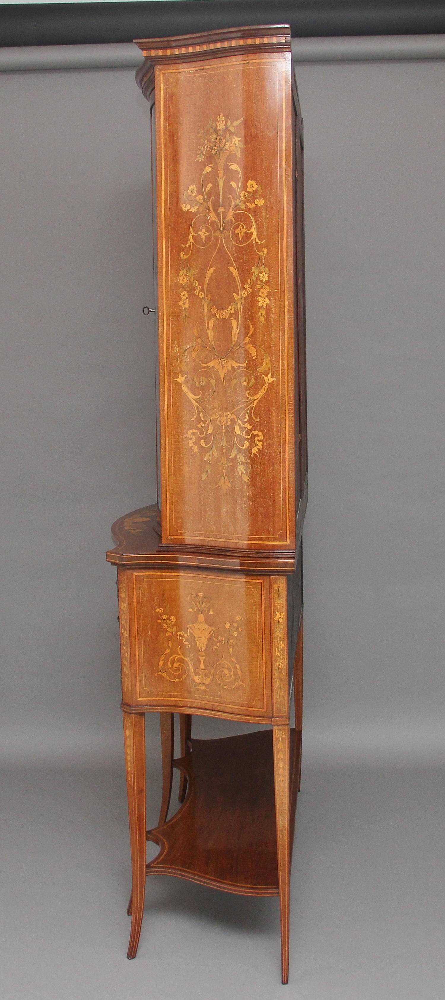 19th Century Mahogany Inlaid Display Cabinet For Sale 10