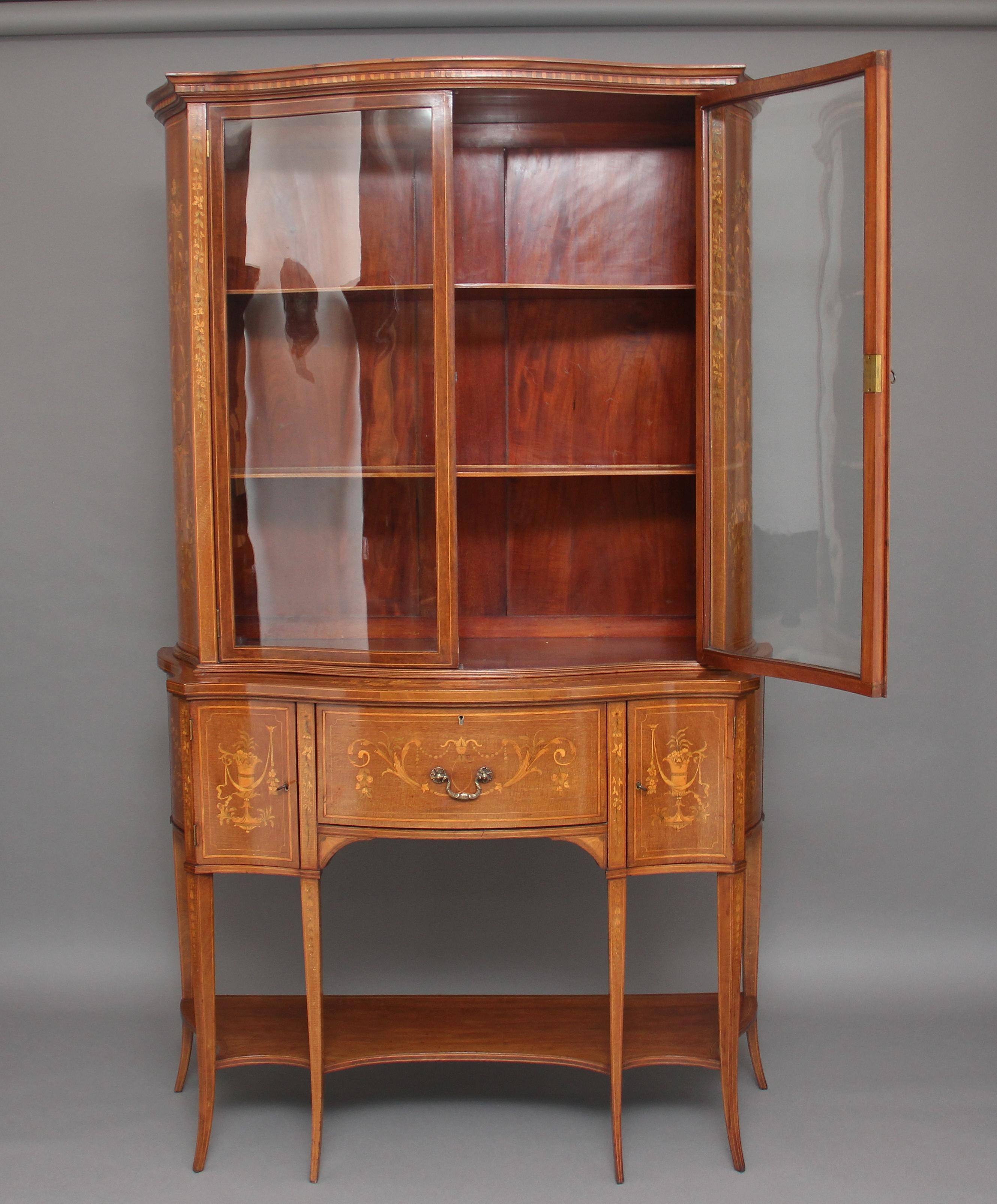 19th Century Mahogany Inlaid Display Cabinet In Good Condition For Sale In Martlesham, GB