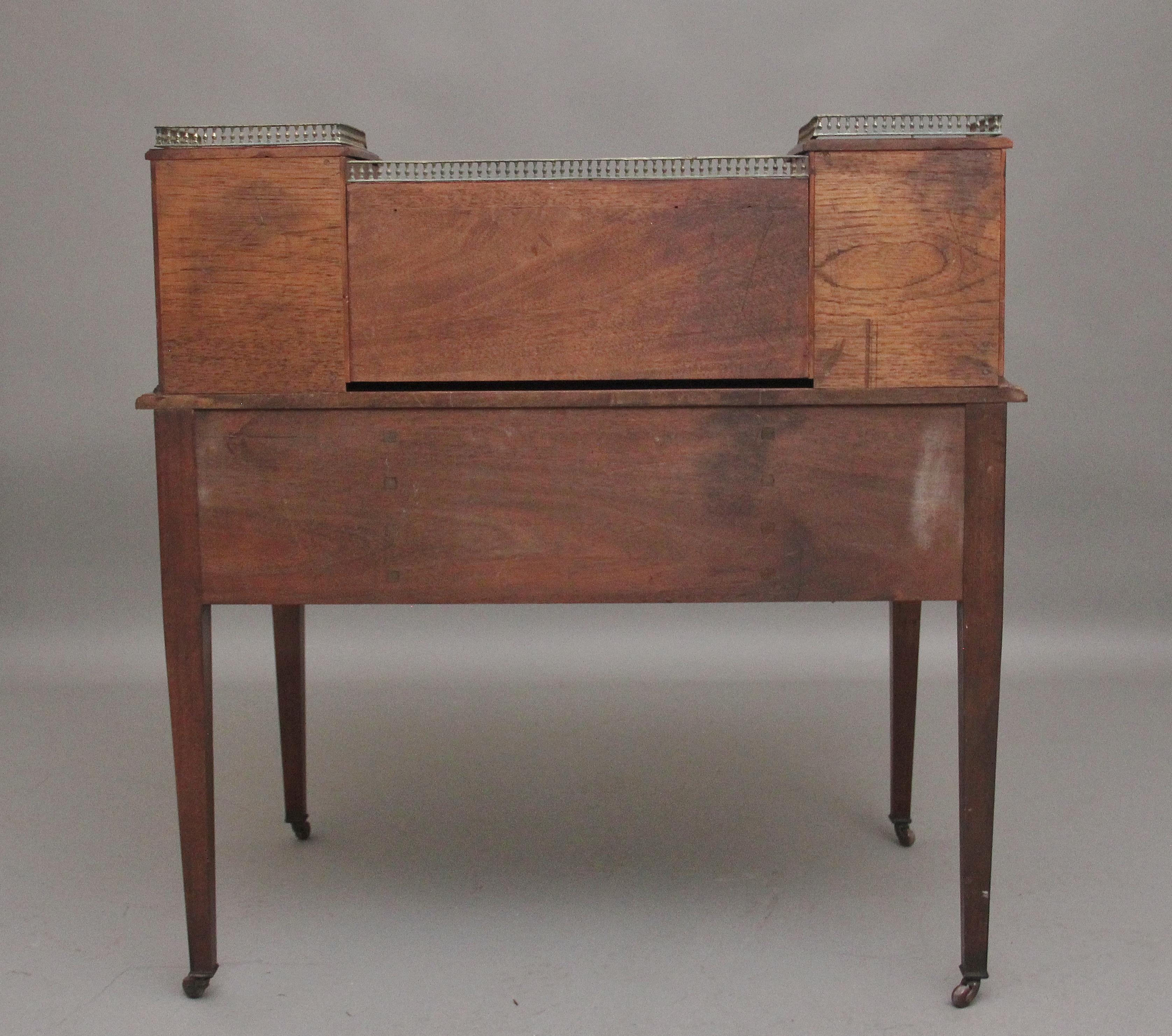 Mahogany 19th Century mahogany inlaid writing desk For Sale