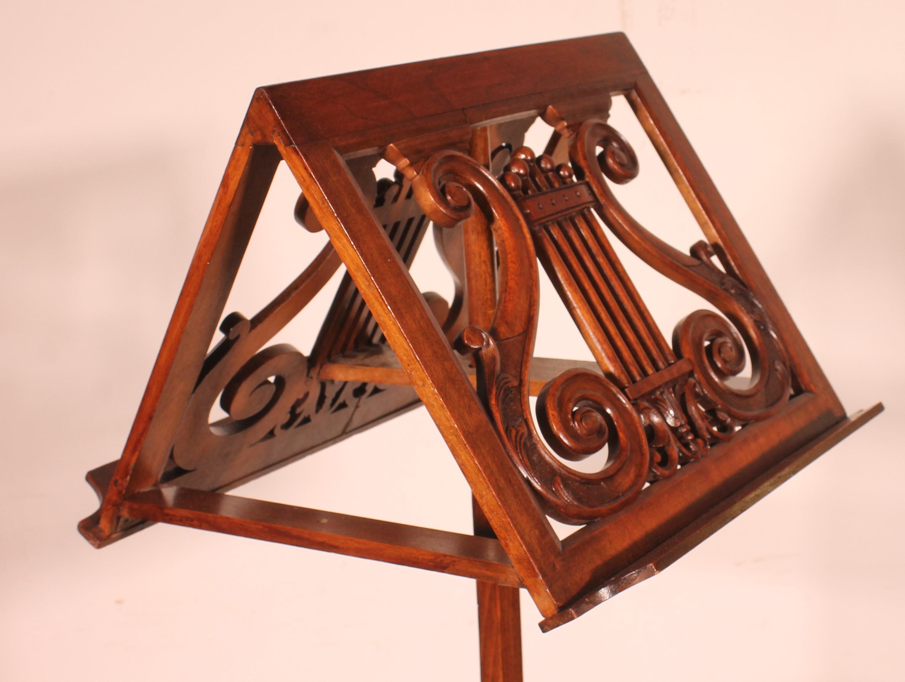 19th Century Mahogany Lectern In Good Condition For Sale In Brussels, Brussels