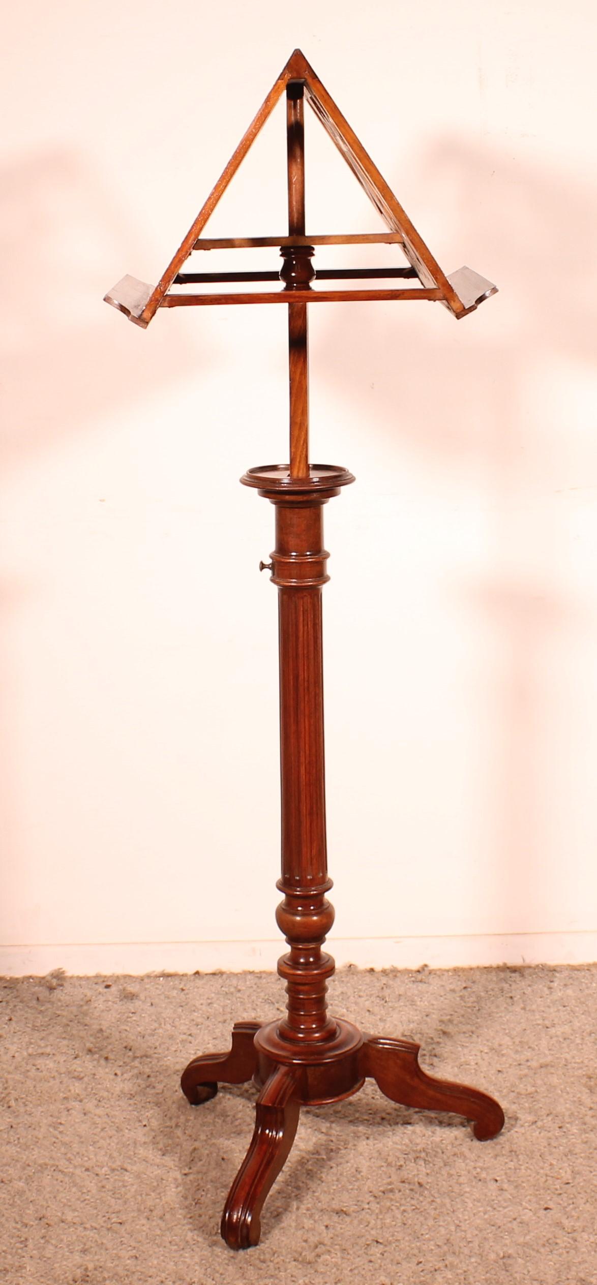 Mahagoni-Rednerpult aus dem 19. (19. Jahrhundert) im Angebot