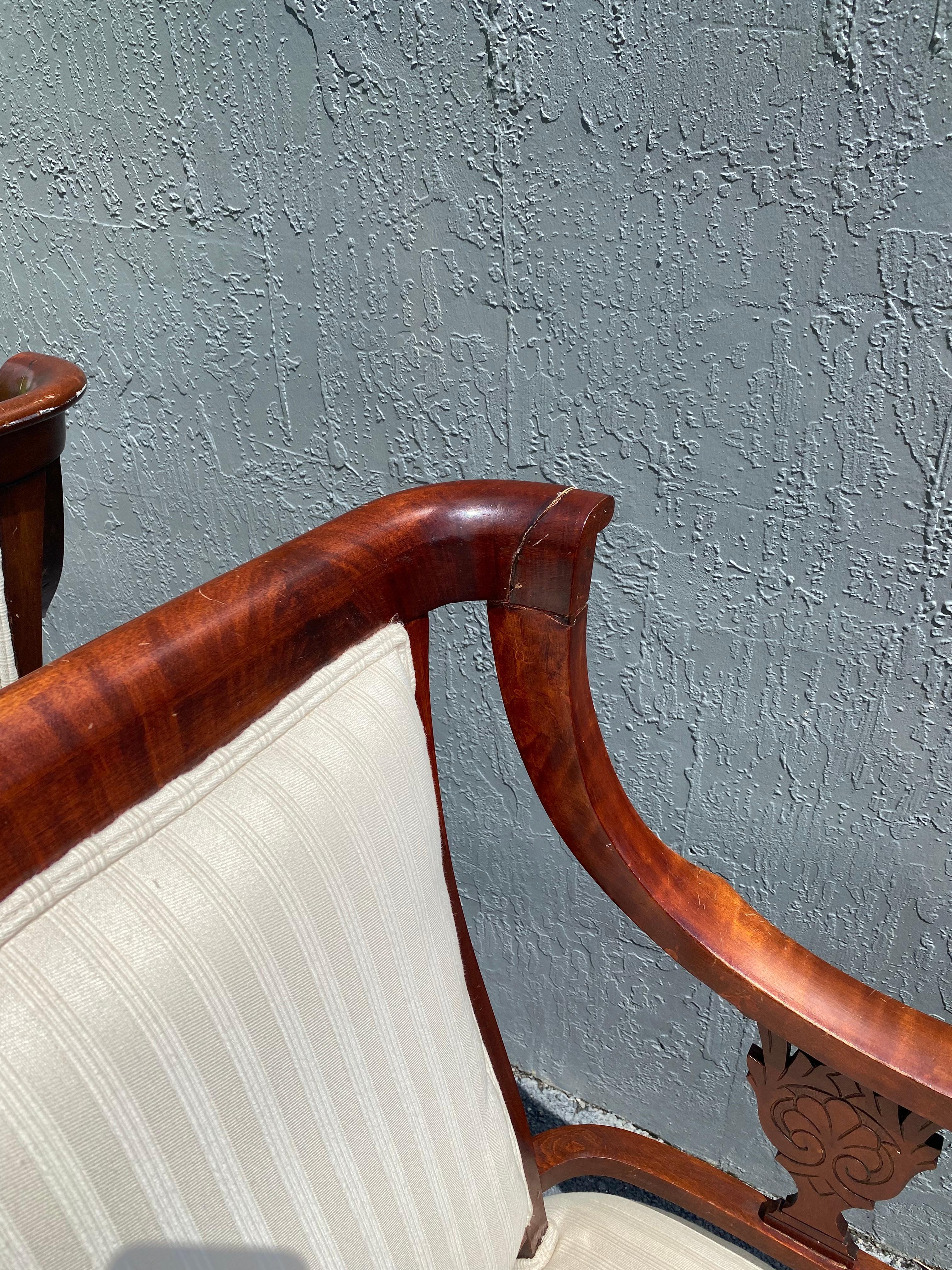 19th Century Mahogany Library Chairs on Castors, Set of 2  For Sale 8