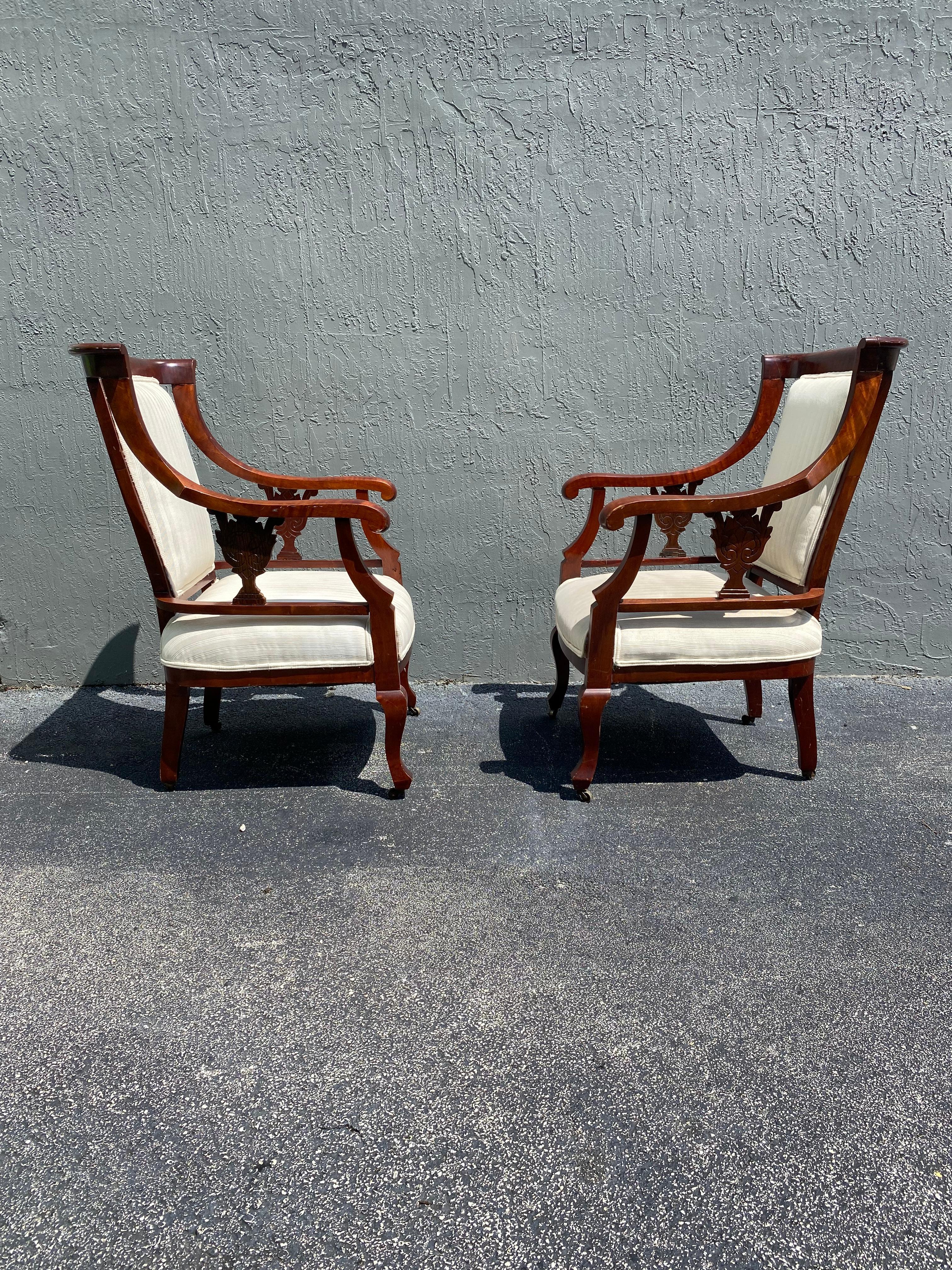 Victorian 19th Century Mahogany Library Chairs on Castors, Set of 2  For Sale