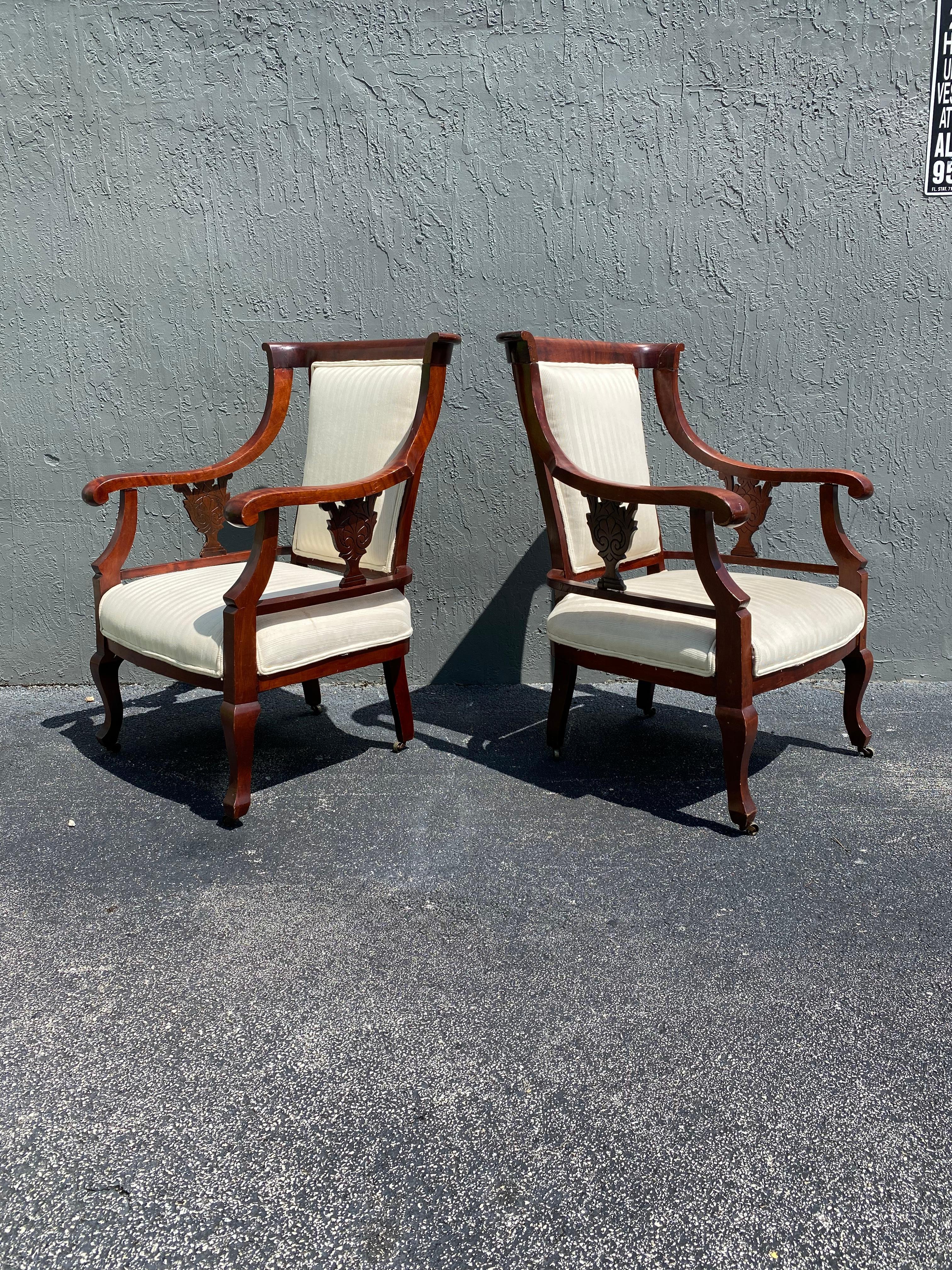 Upholstery 19th Century Mahogany Library Chairs on Castors, Set of 2  For Sale