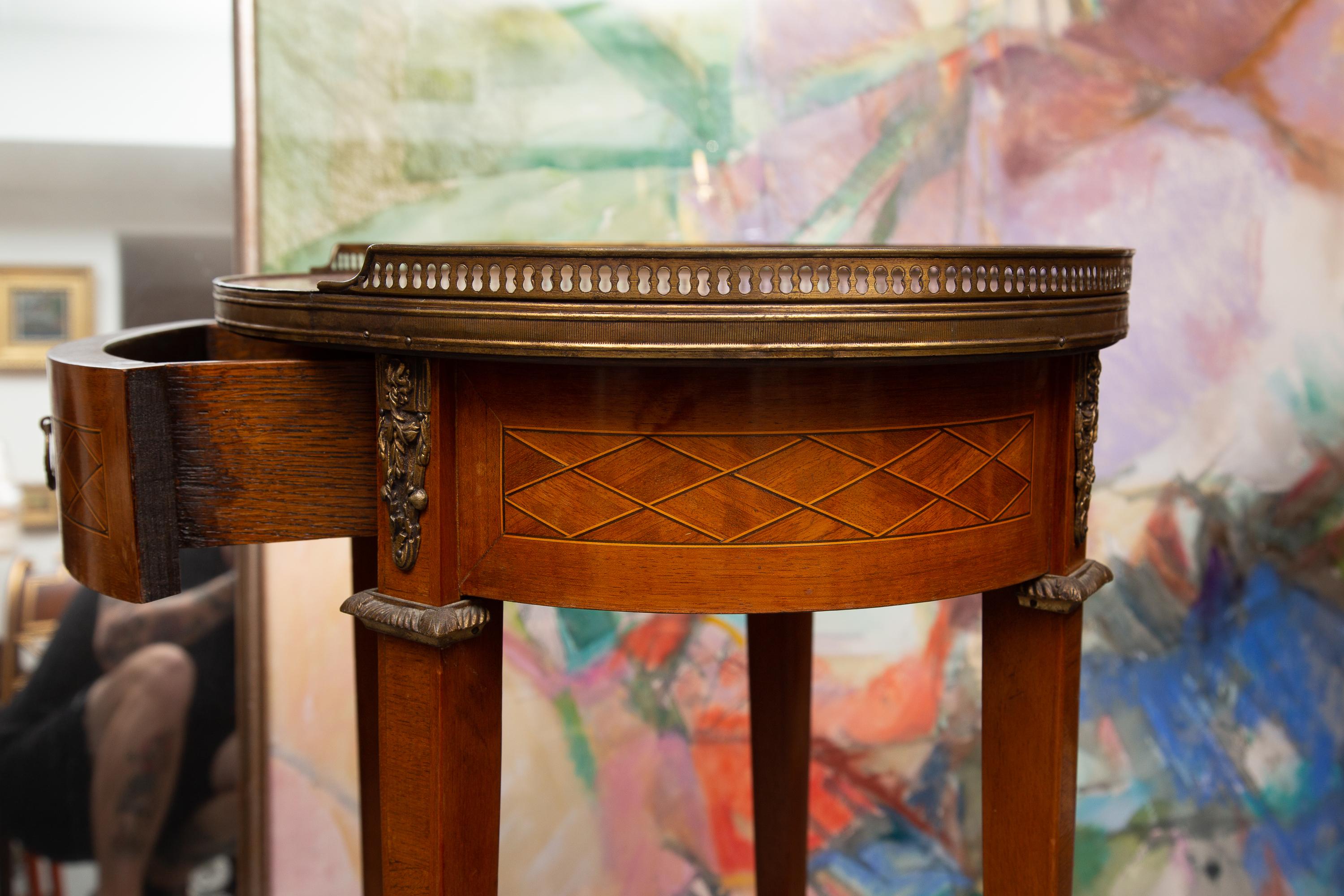 19th Century Mahogany Louis XVI Side Table with Marble Top For Sale 4