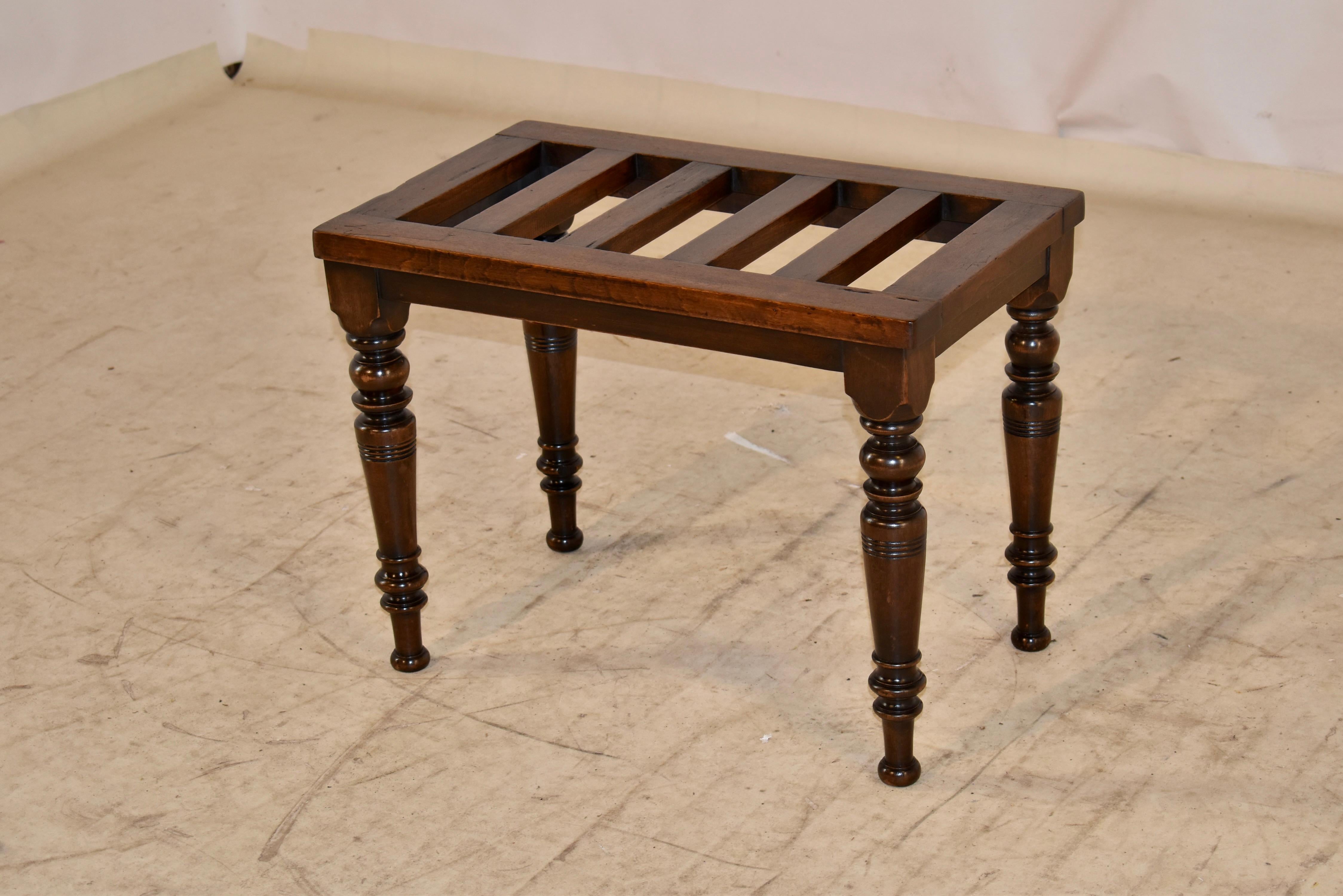 Turned 19th Century Mahogany Luggage Stand For Sale