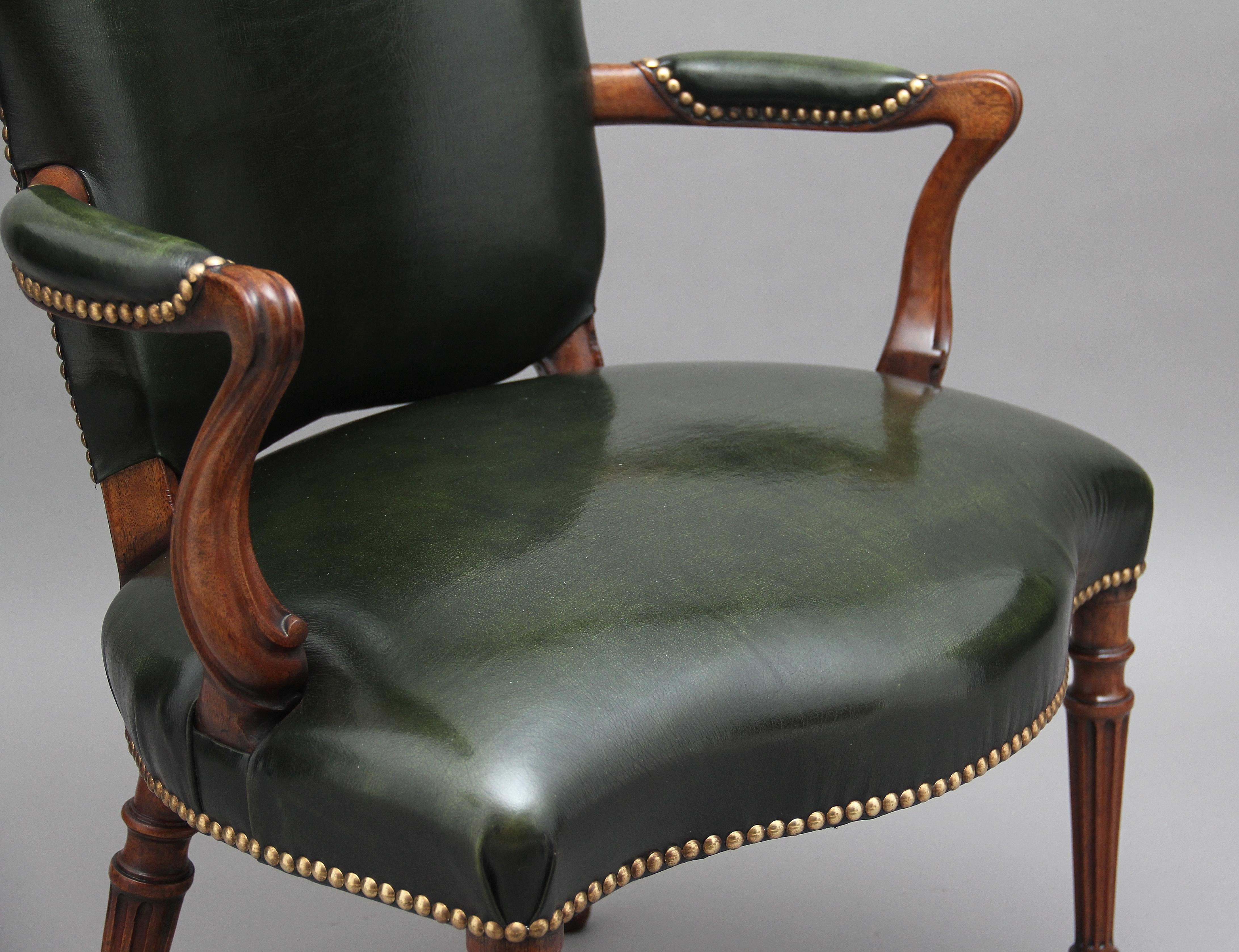 19th Century Mahogany Open Armchair For Sale 4