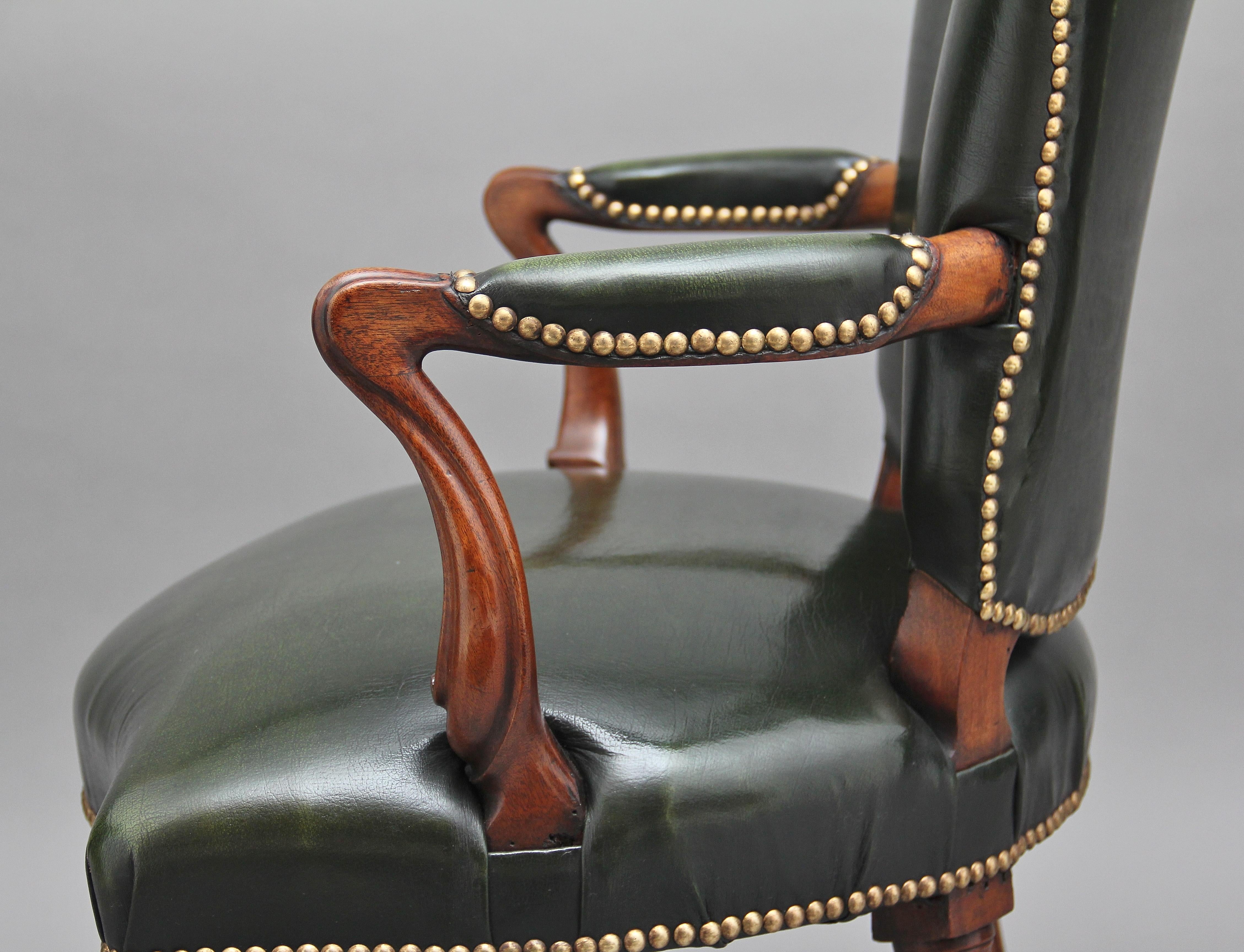 Mid-19th Century 19th Century Mahogany Open Armchair For Sale