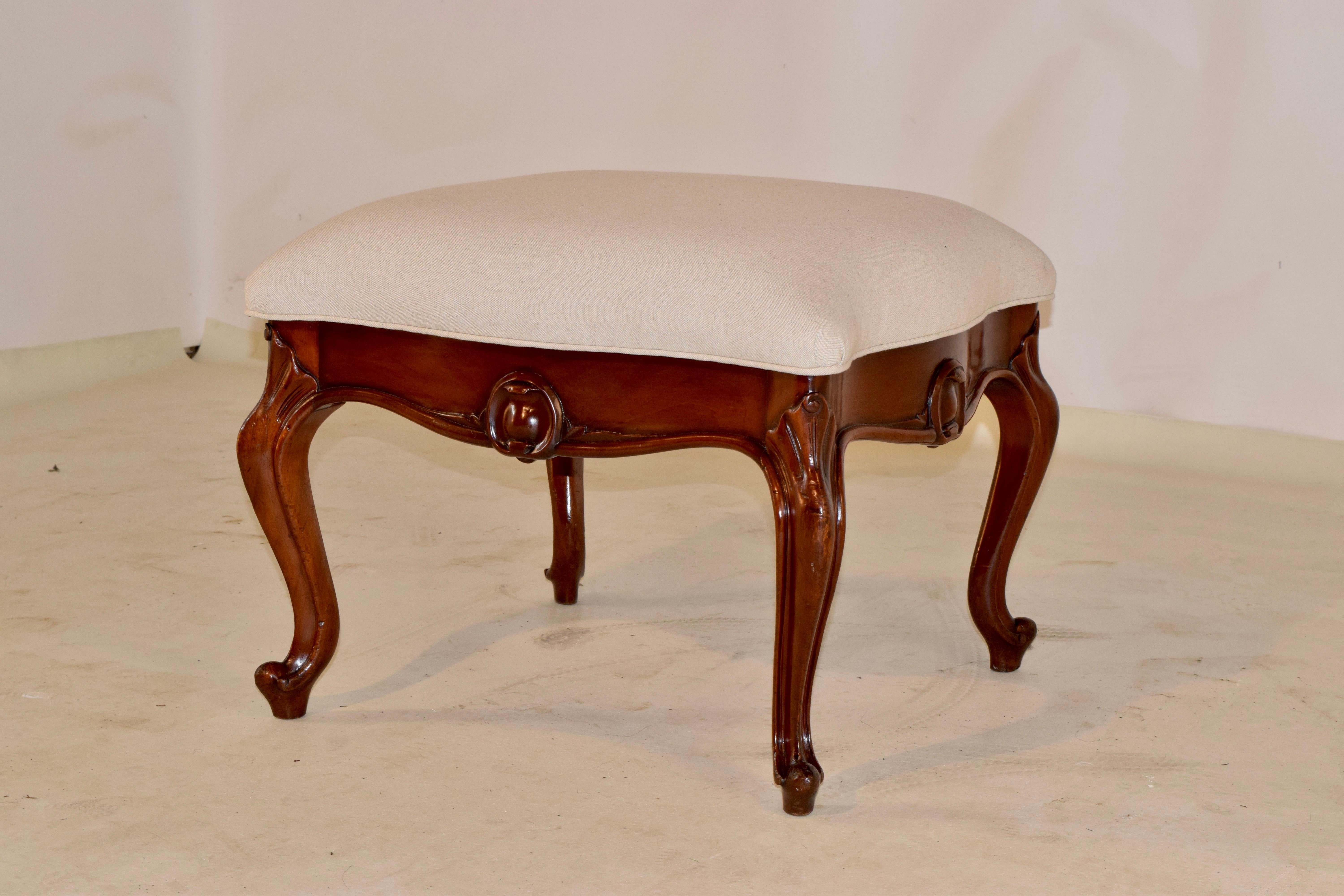 19th Century Mahogany Ottoman In Good Condition For Sale In High Point, NC