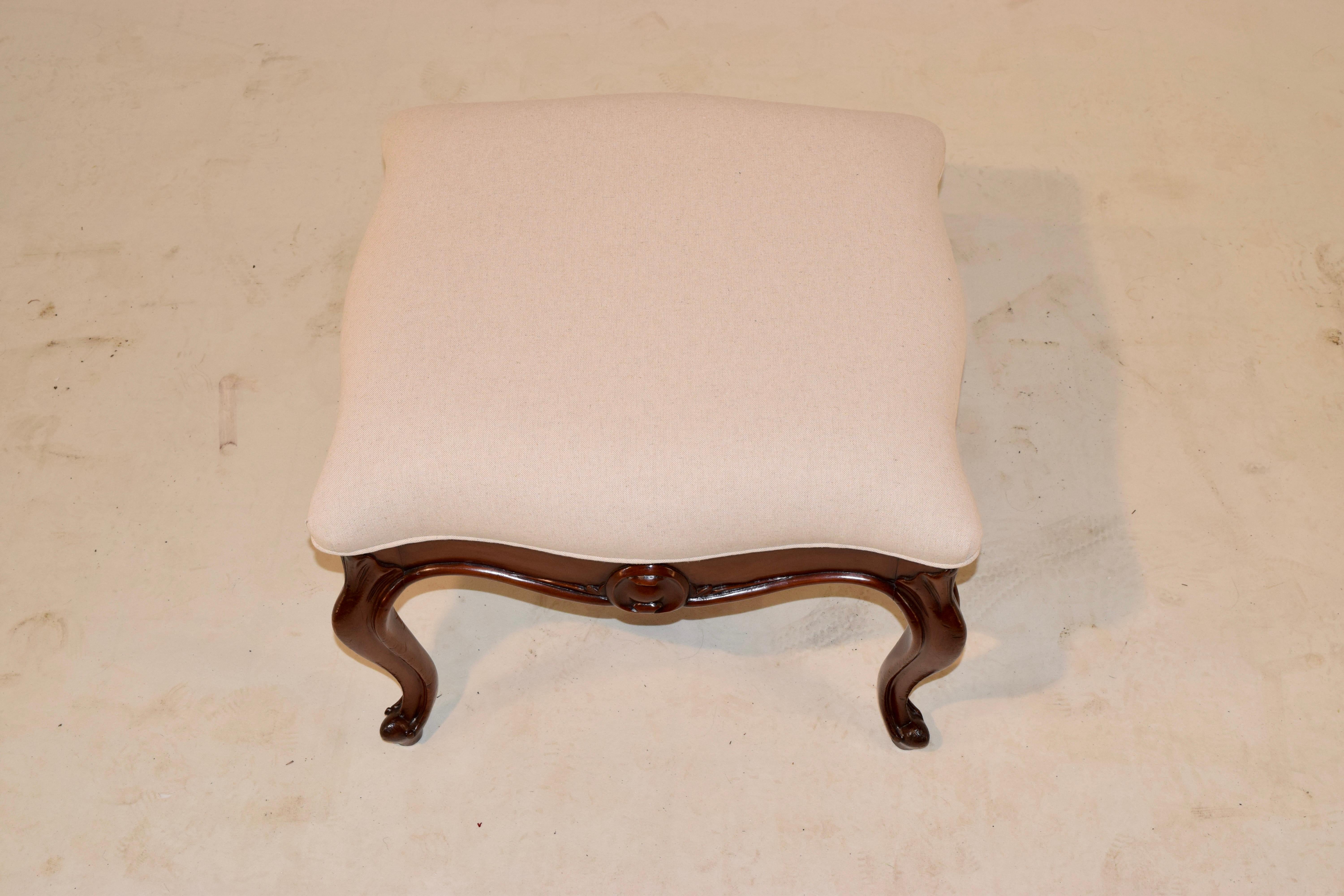 Linen 19th Century Mahogany Ottoman For Sale