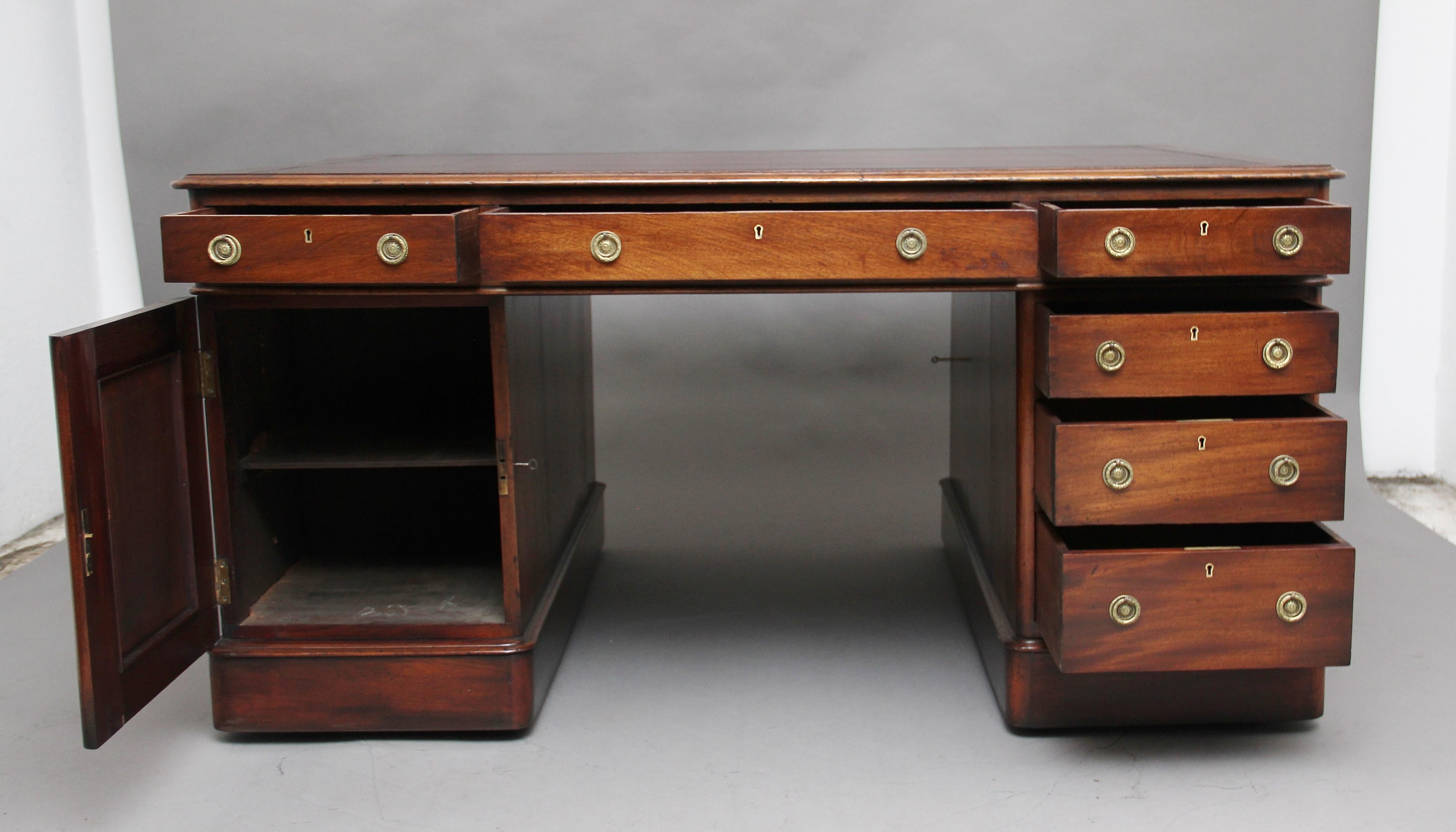 Mid-19th Century 19th Century Mahogany Partners Desk