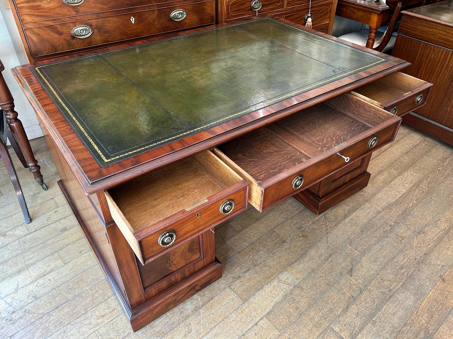 19th Century Mahogany Partners Pedestal Desk by S&H Jewell London Cabinet Makers 2