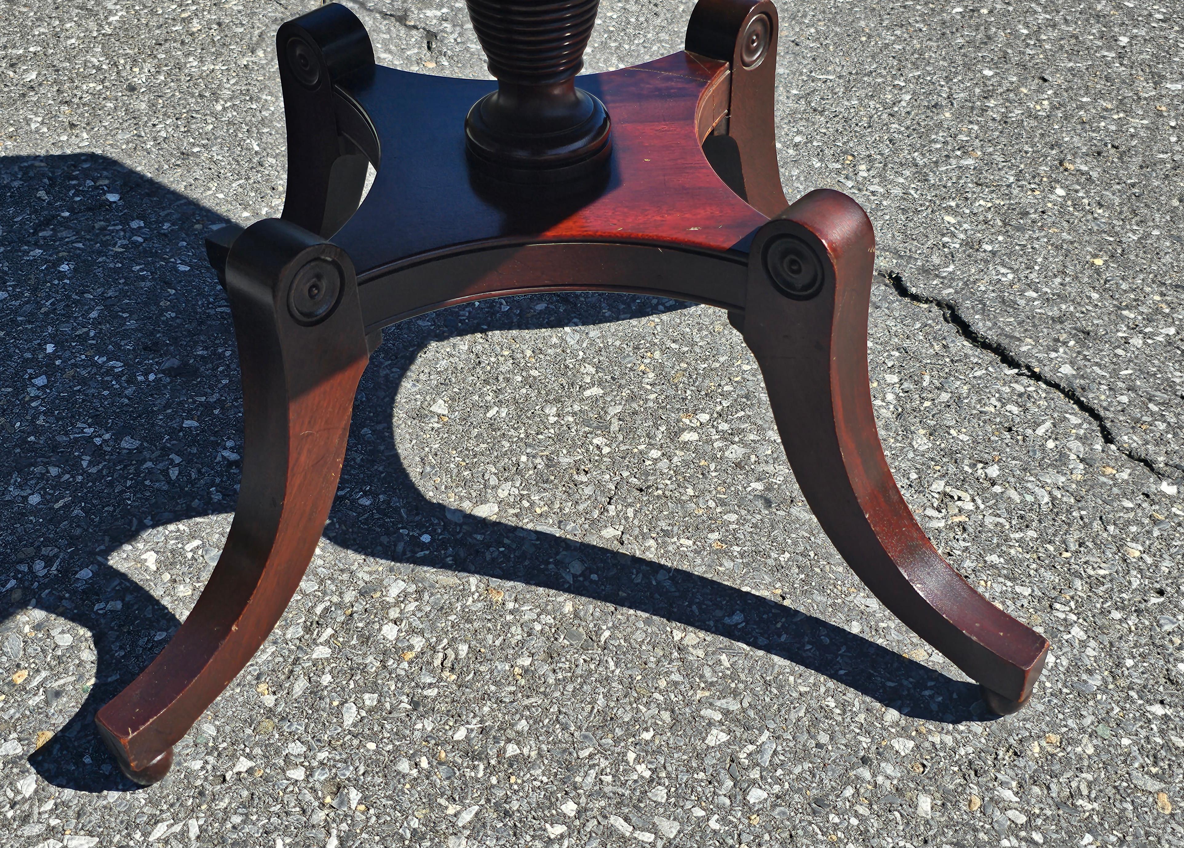 American 19th Century Mahogany Pedestal Two-Tier Octogonal Dumbwaiter Table For Sale