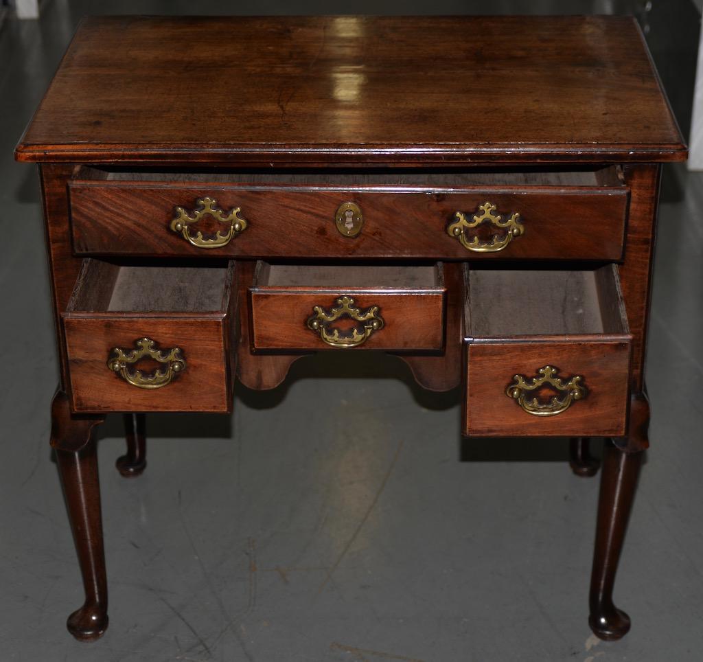 Hand-Carved 19th Century Mahogany Queen Anne Lowboy