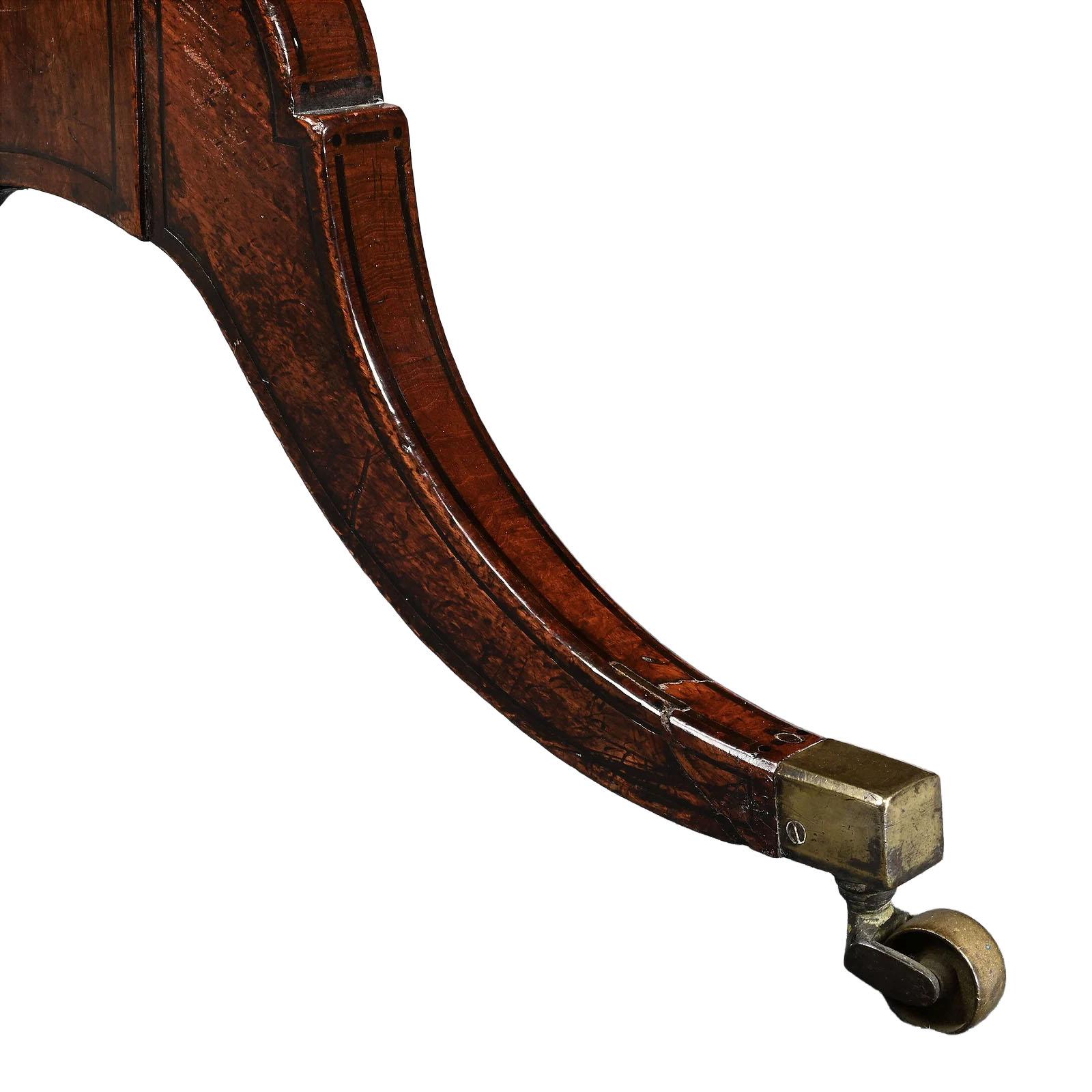 Ebano 19th Century Mahogany Regency Writing / Library Table in vendita