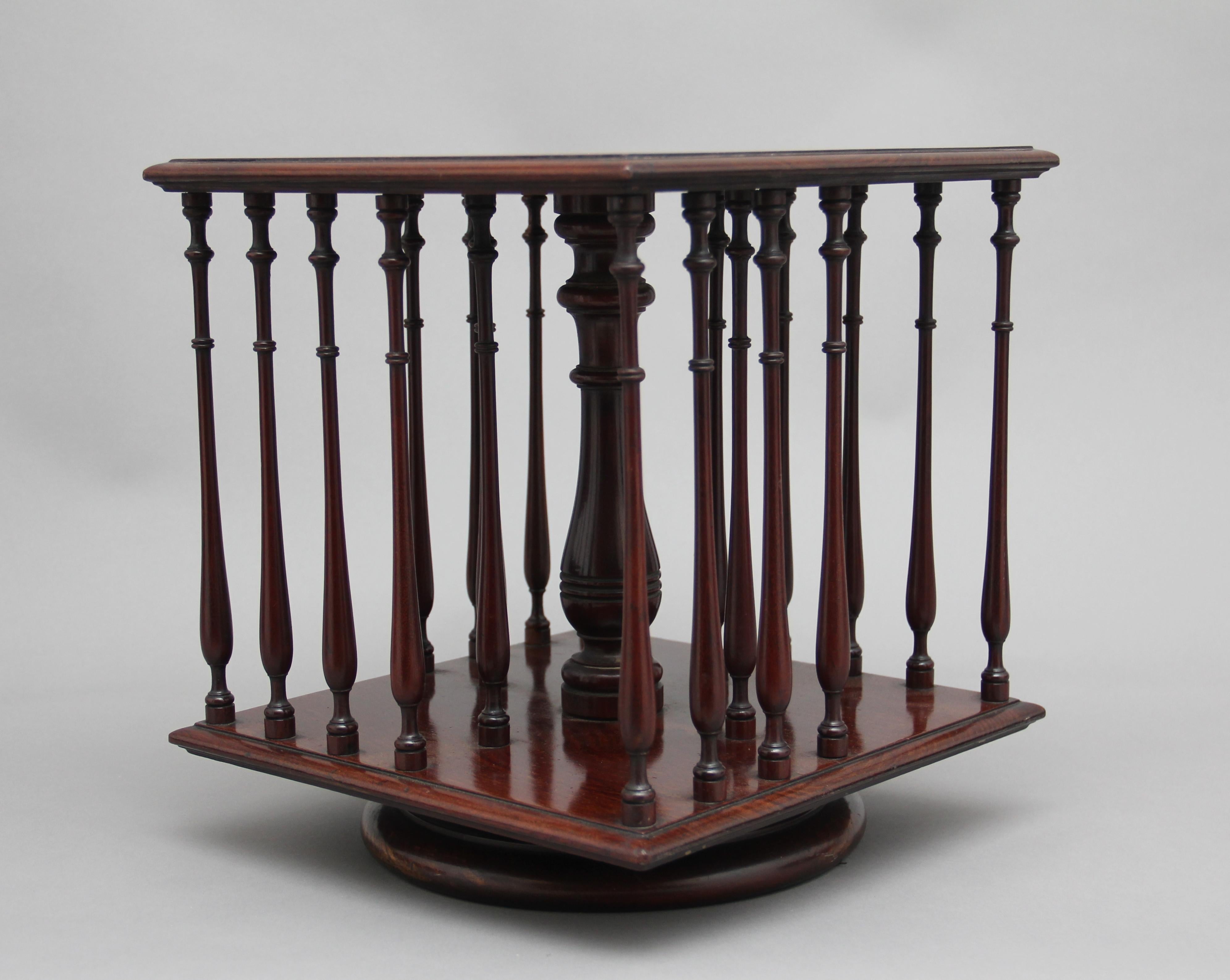 19th Century Mahogany Revolving Bookstand For Sale 1