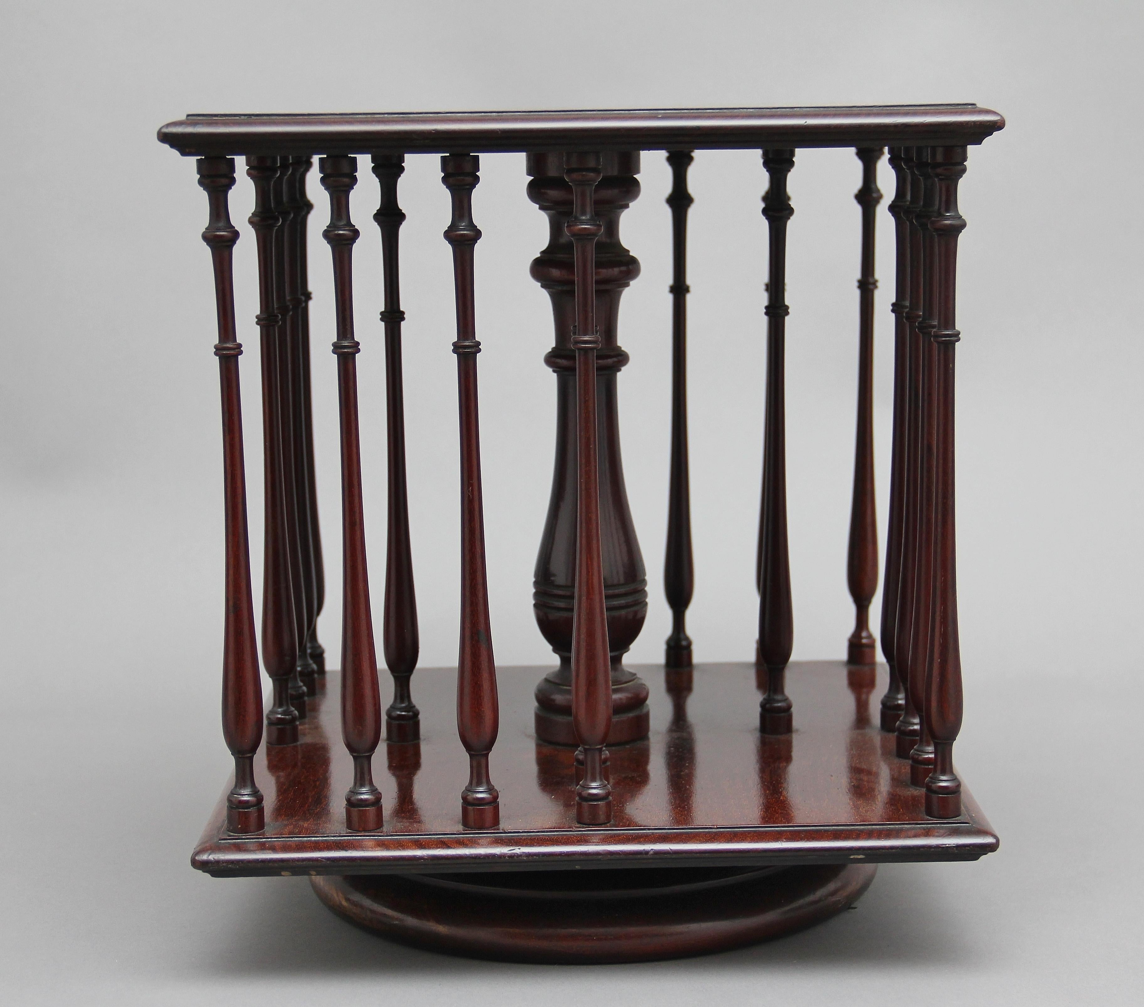 19th Century Mahogany Revolving Bookstand For Sale 2