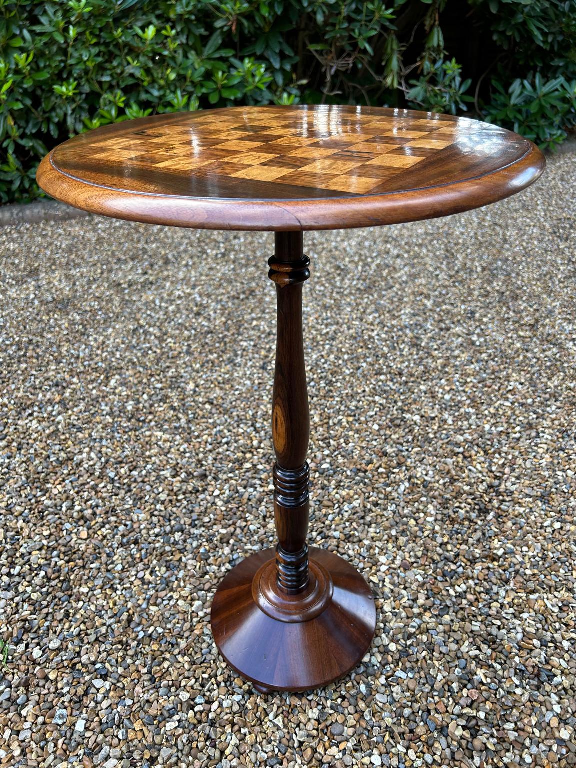 English 19th Century Mahogany & Rosewood Circular Chess Table