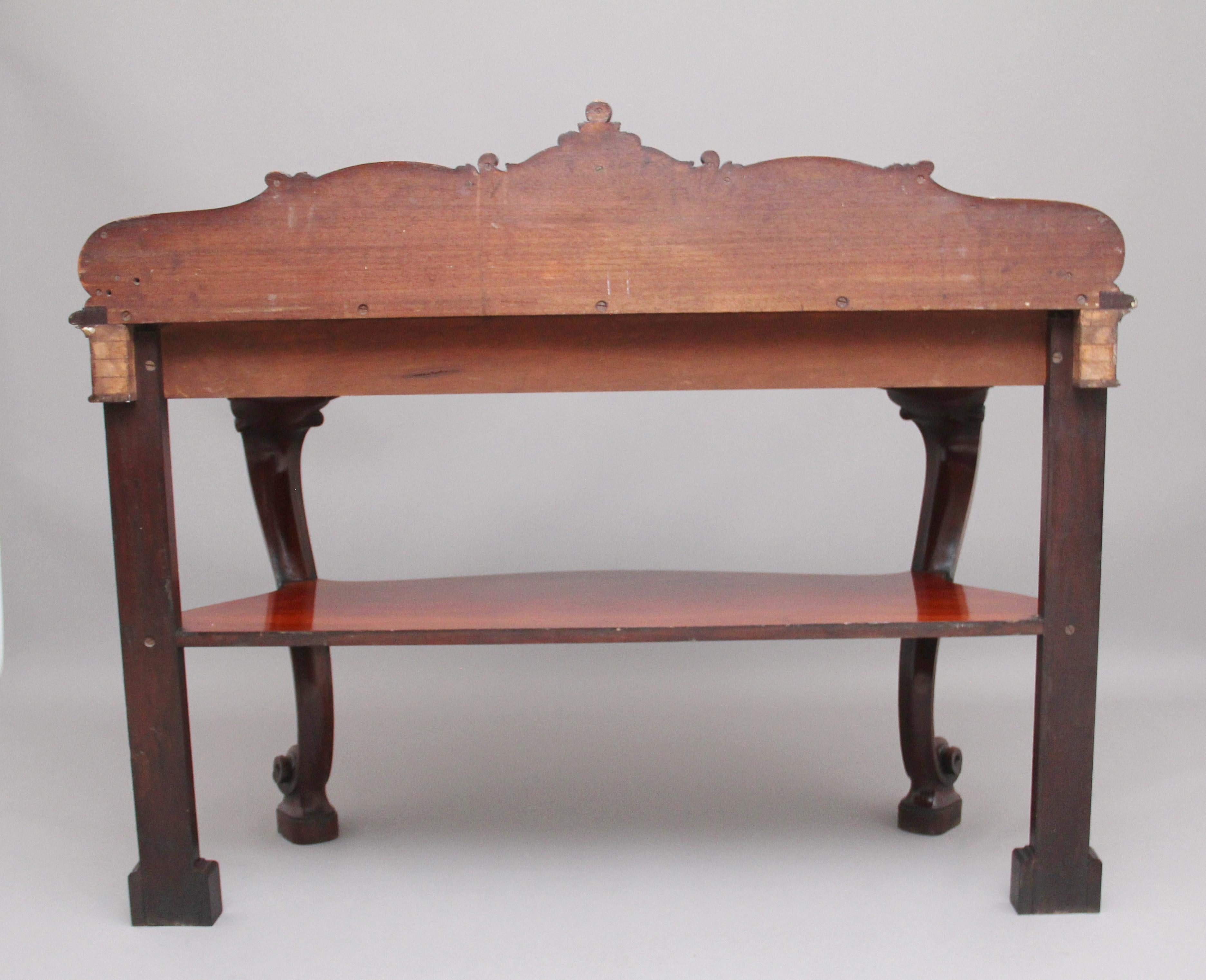 British 19th Century Mahogany Serving Table For Sale