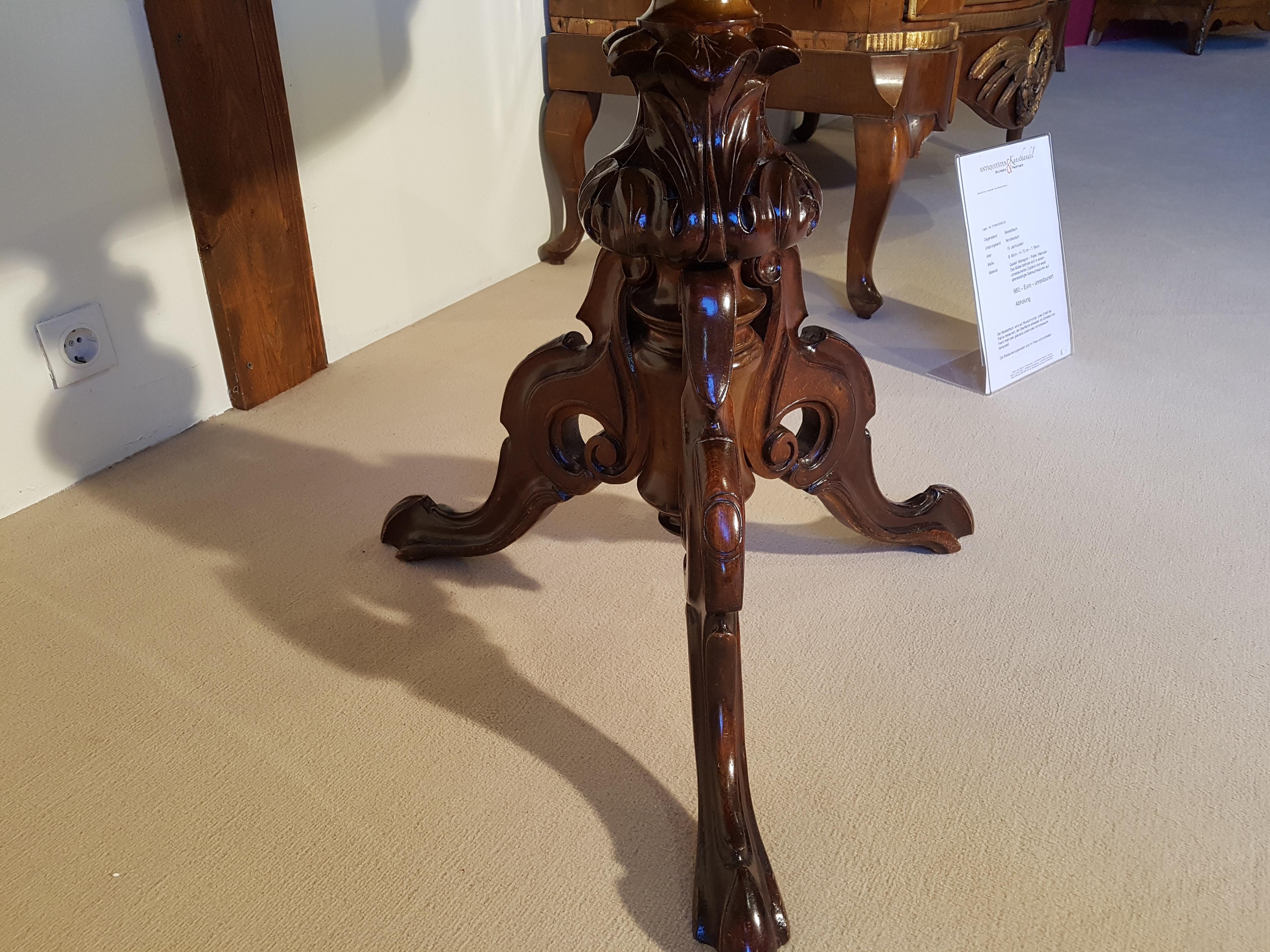 German 19th Century Mahogany Side Table For Sale
