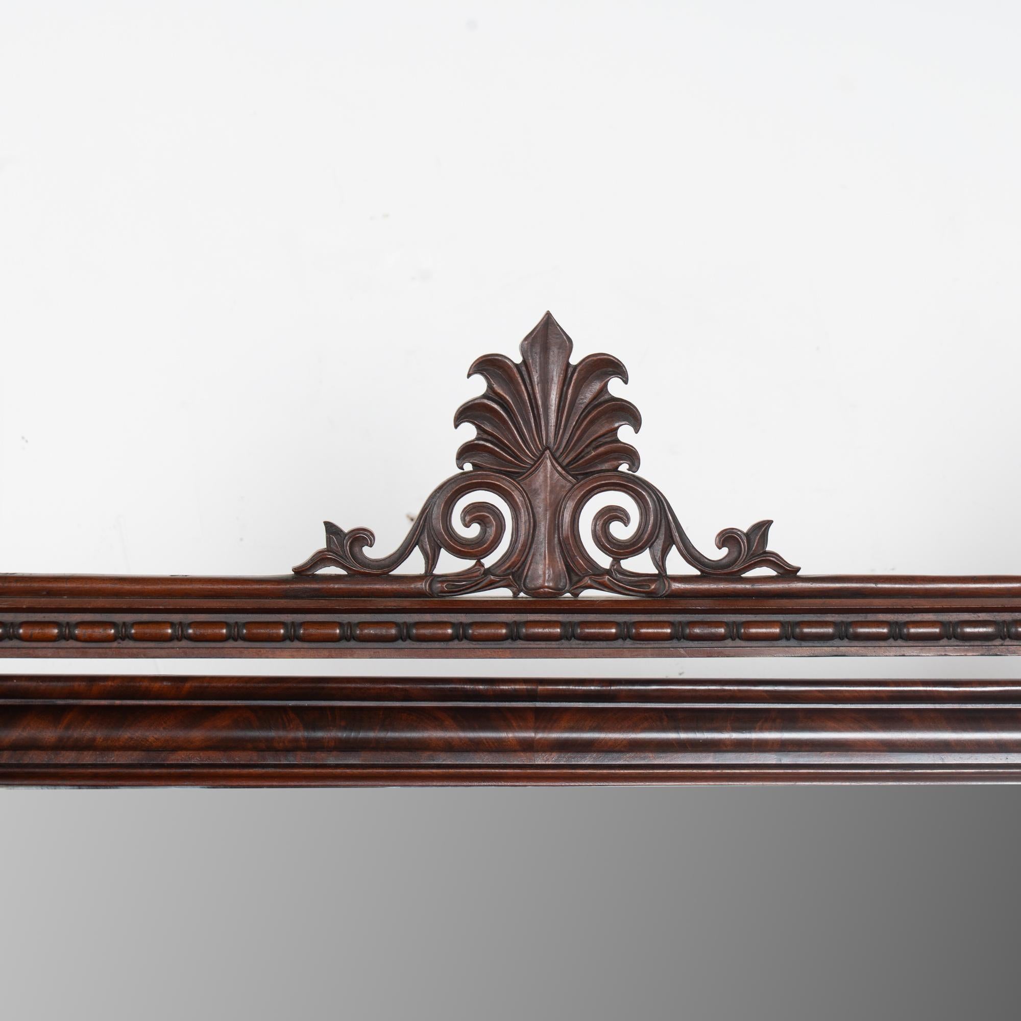 XIXe siècle Miroir de sol basculant en acajou du Danemark du 19e siècle en vente