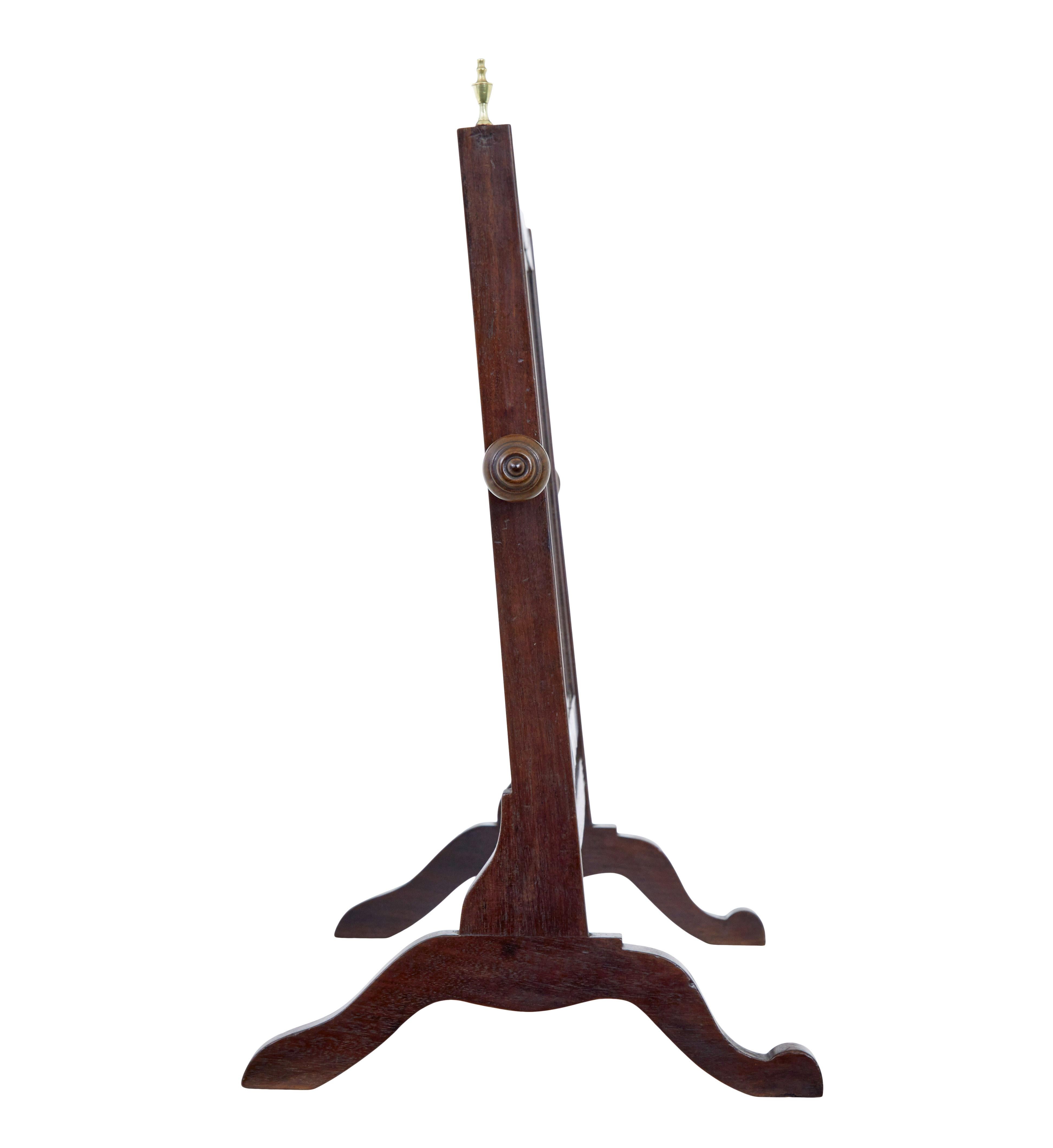 Georgian 19th Century mahogany toilet mirror For Sale