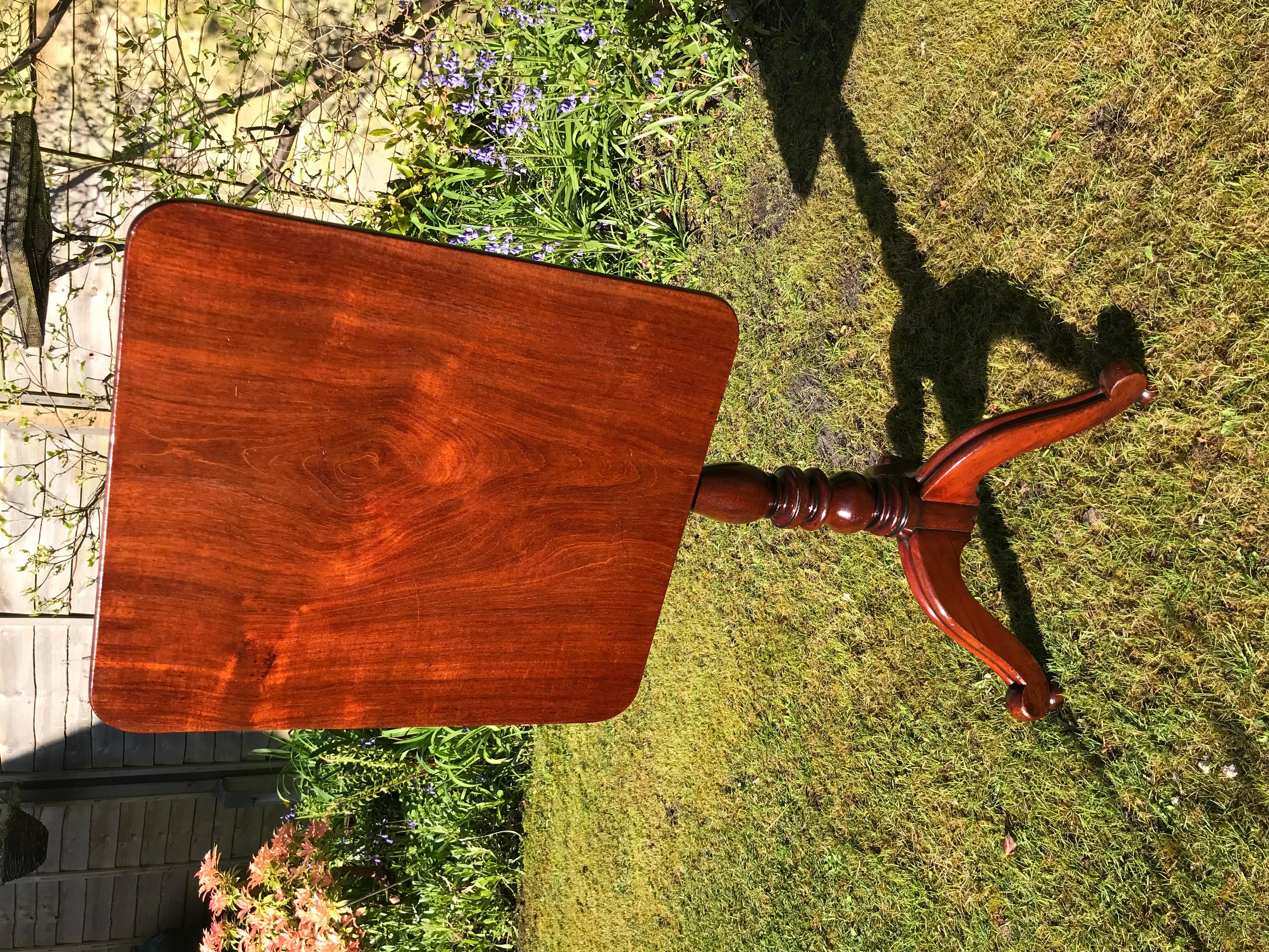 English 19th Century Mahogany Tripod Wine Table