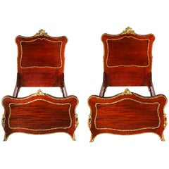 Siglo XIX Madera de Caoba / Detalles en Bronce Pareja Cama Twin