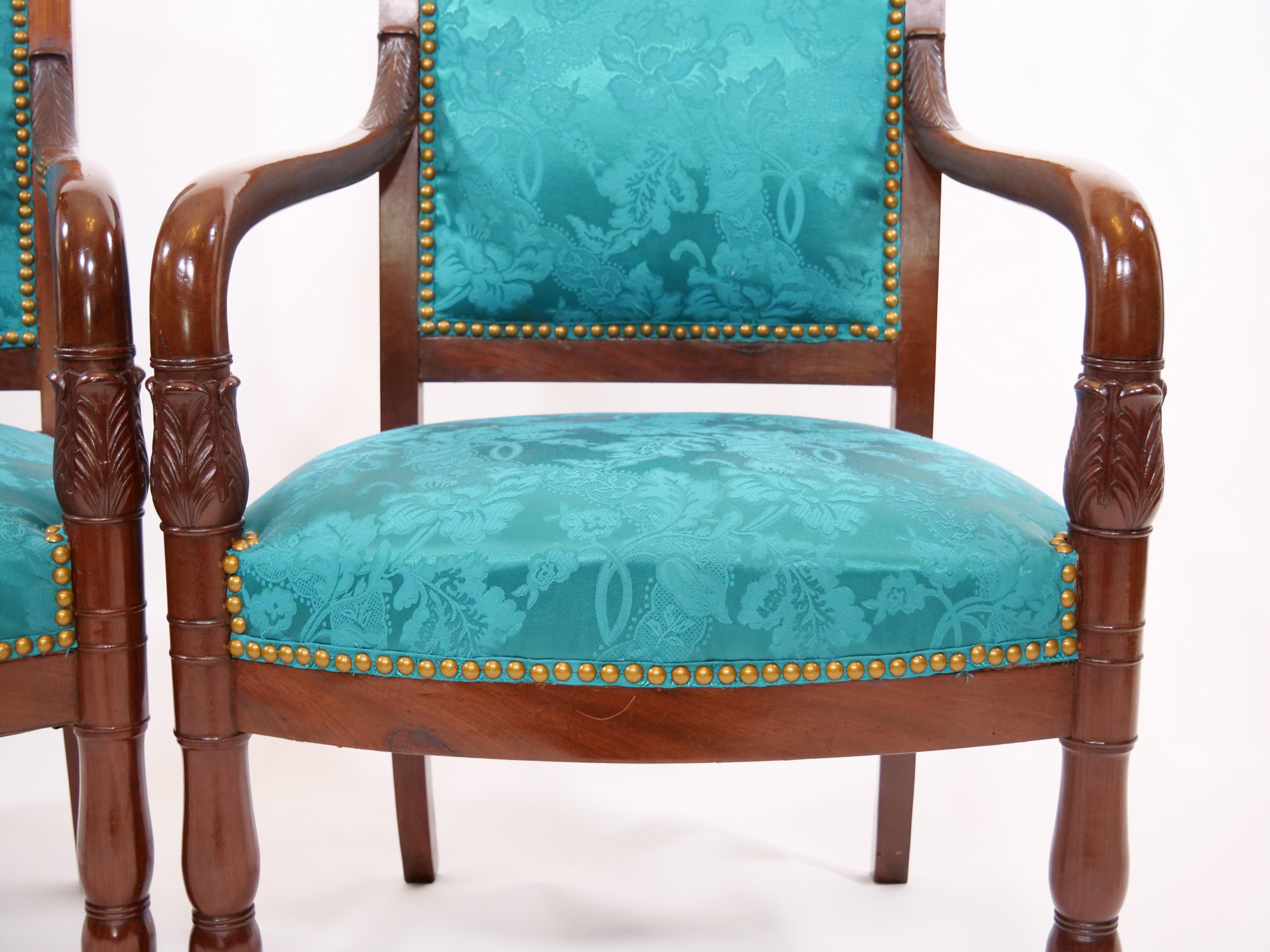 19th Century Mahogany Wood Framed / Upholstered Armchair Set For Sale 1
